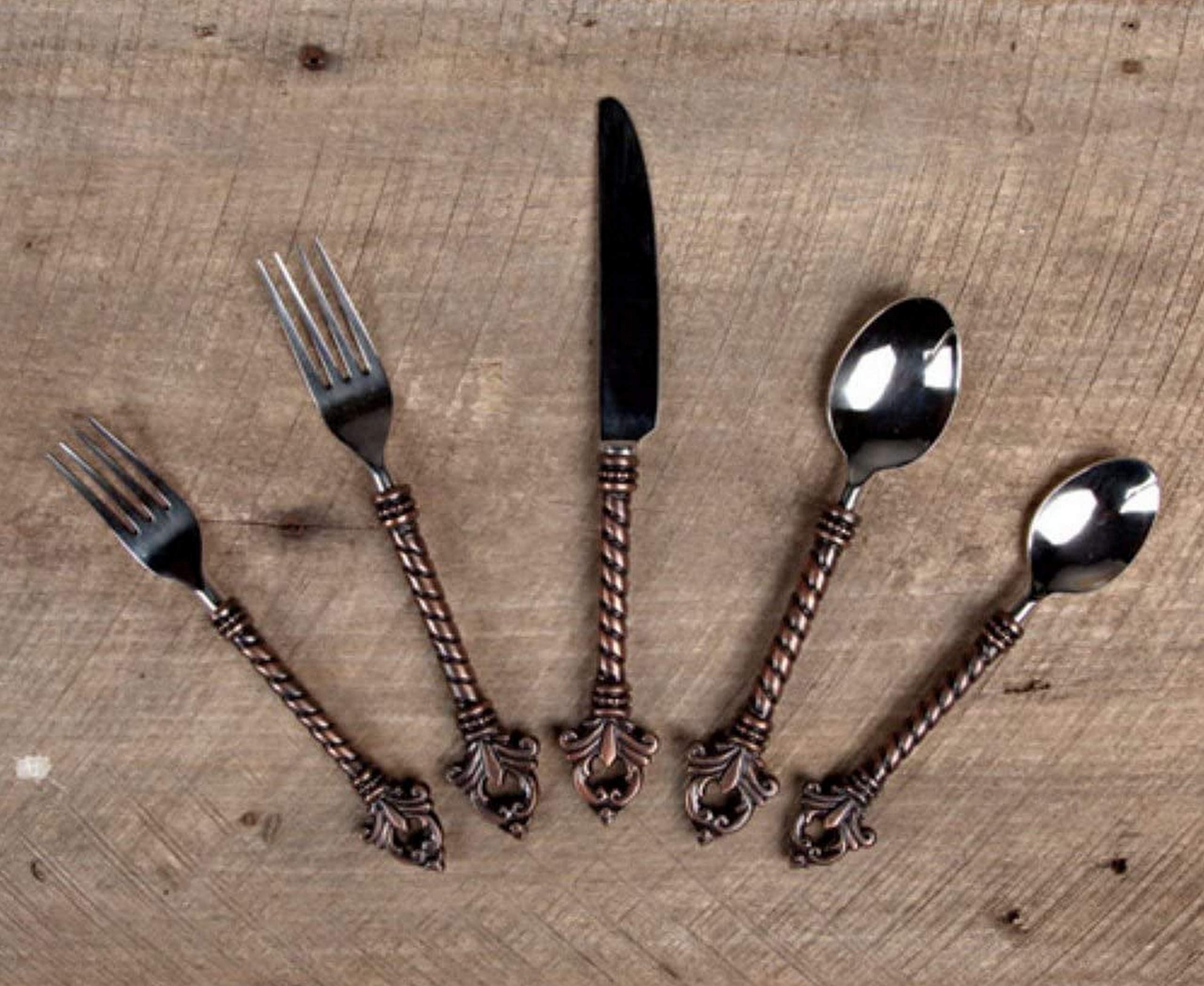 20-Piece Stainless Steel Flatware Set - Elegant Silverware for Everyday Dining, Dinner Parties & Gifts | Durable & Dishwasher Safe Cutlery Set for Home, Restaurant & Wedding Use