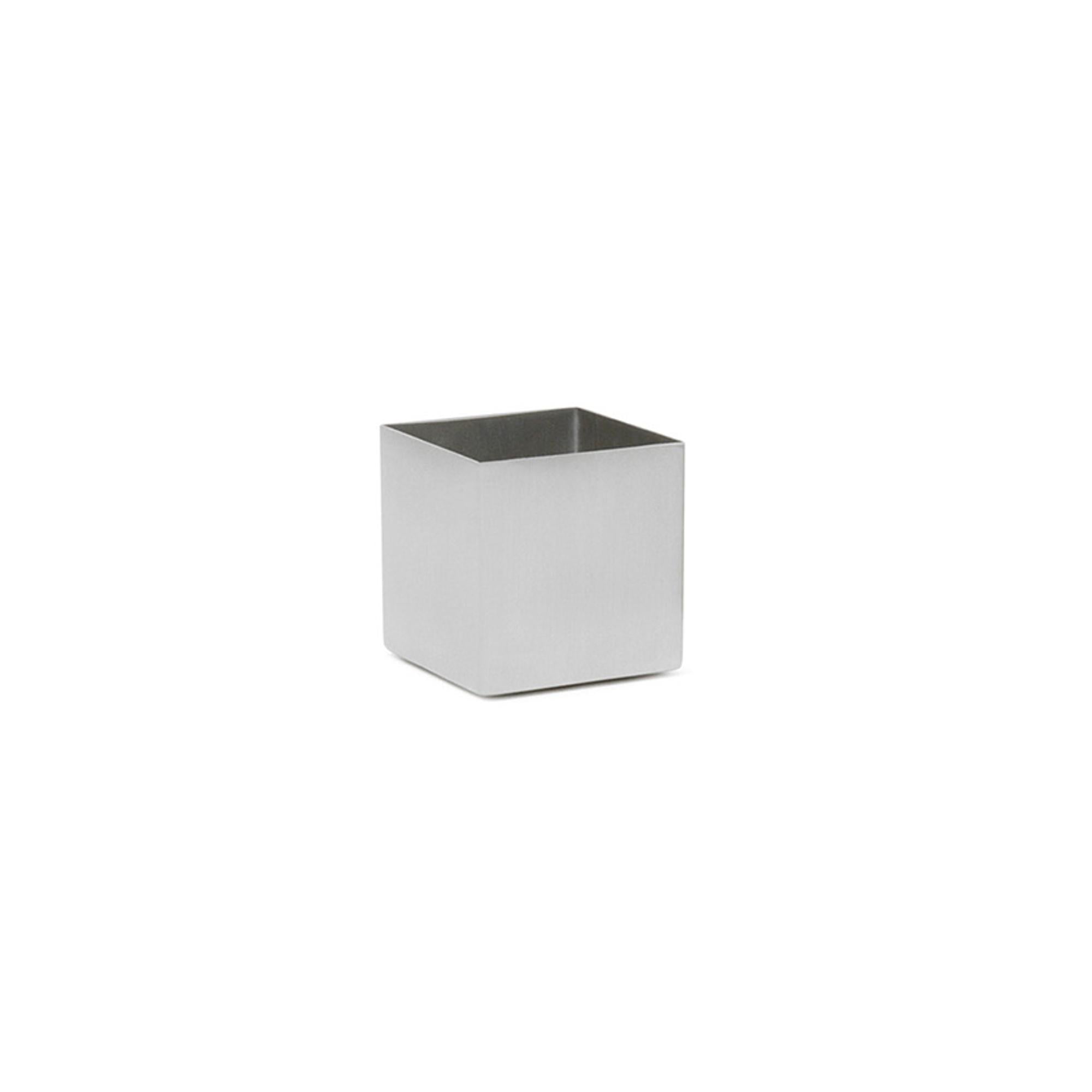 Stainless Steel Square Brushed Condiment Cup Holder - 4 oz Capacity, Set of 6 - Perfect for Restaurants, Catering & Home Kitchen Organization