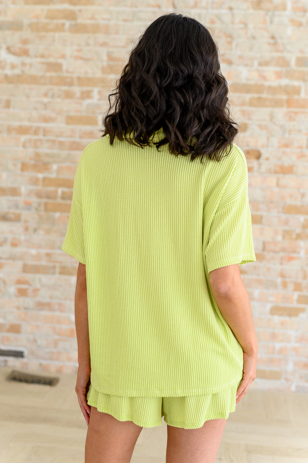 Two's Company Women's Ribbed Button Down Shirt - Stylish Casual & Office Wear - Perfect for Work, Dates & Everyday Outfits