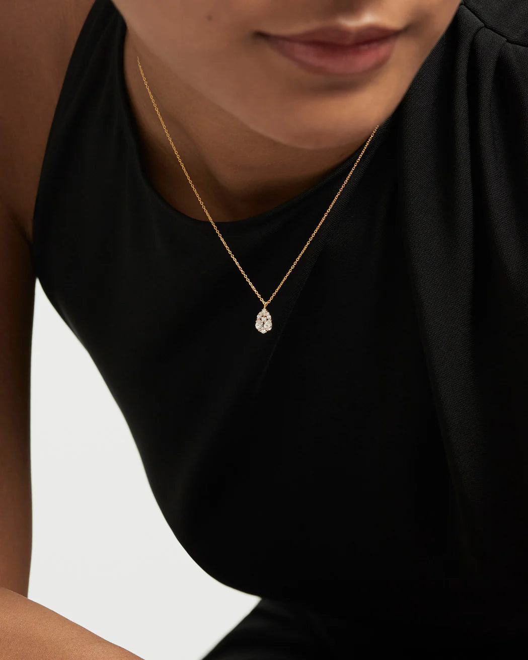 18ct Yellow Gold Vermeil Vanilla Necklace for Women - Elegant Dainty Pendant Jewelry Gift for Birthday, Anniversary & Valentine's Day