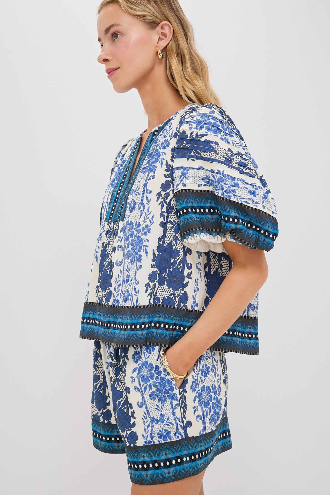 Bondi Blues Viscose Dina Blouse - Women's Stylish Floral Print Top for Casual Wear, Office & Date Night Outfits