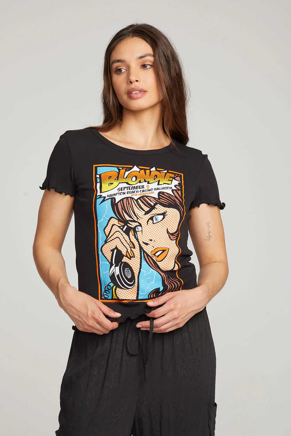 Blondie Hampton Beach T-Shirt - Black Cotton Vintage Band Tee for Casual Wear & Summer Outfits