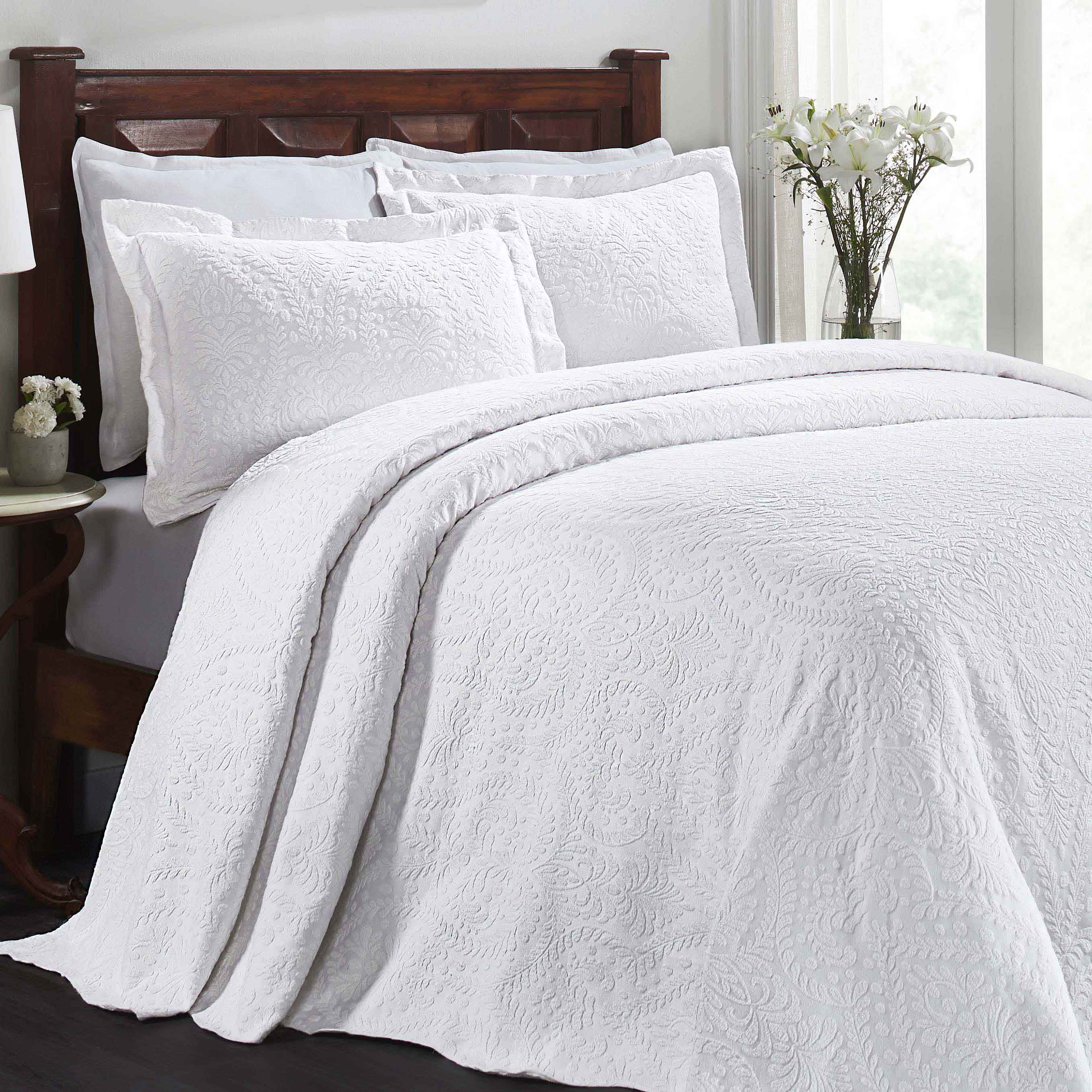 Premium Aspen Cotton Blend Jacquard Woven Floral Bedspread Set with Scalloped Edges - Queen Size Luxury Bedding for Master Bedroom & Guest Room Decor