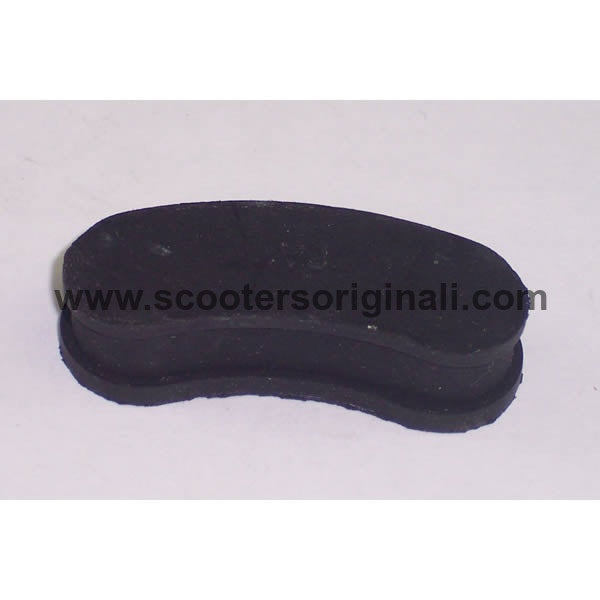 Vespa Flywheel Rubber Plug for 70s Model - Genuine Replacement Part for Vintage Scooter Restoration & Repair