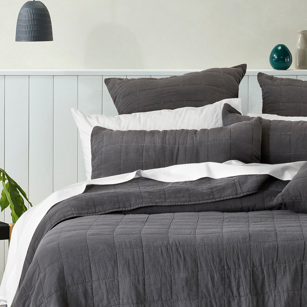 Premium Geraldton Coal Comforter Set - Soft & Breathable Bedding for Single/Double Bed - Perfect for Cozy Nights & Guest Room Decor