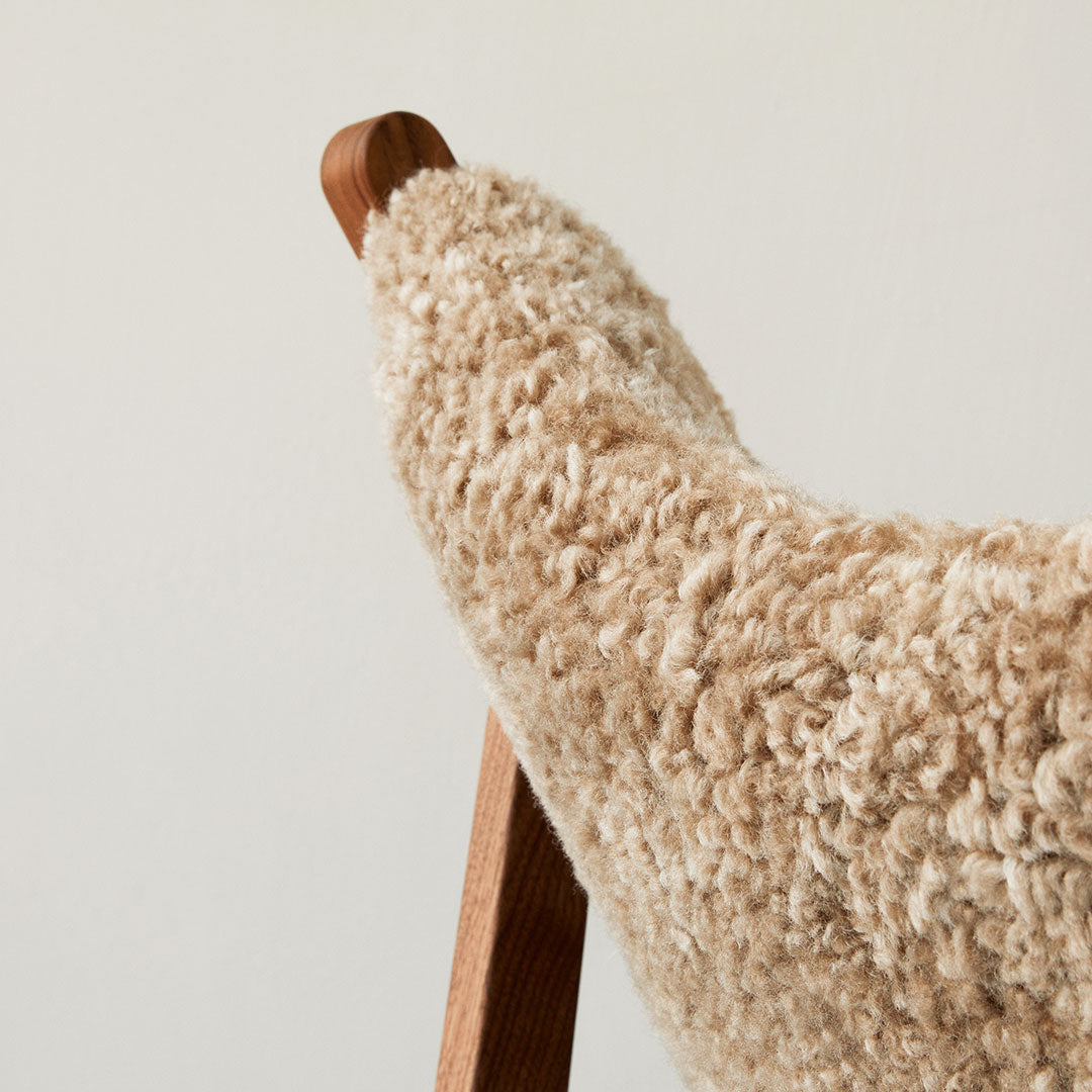 Cozy Knitting Lounge Chair for Relaxation - Ergonomic Design with Soft Cushions - Perfect for Reading, Knitting, or Napping in Living Room & Bedroom