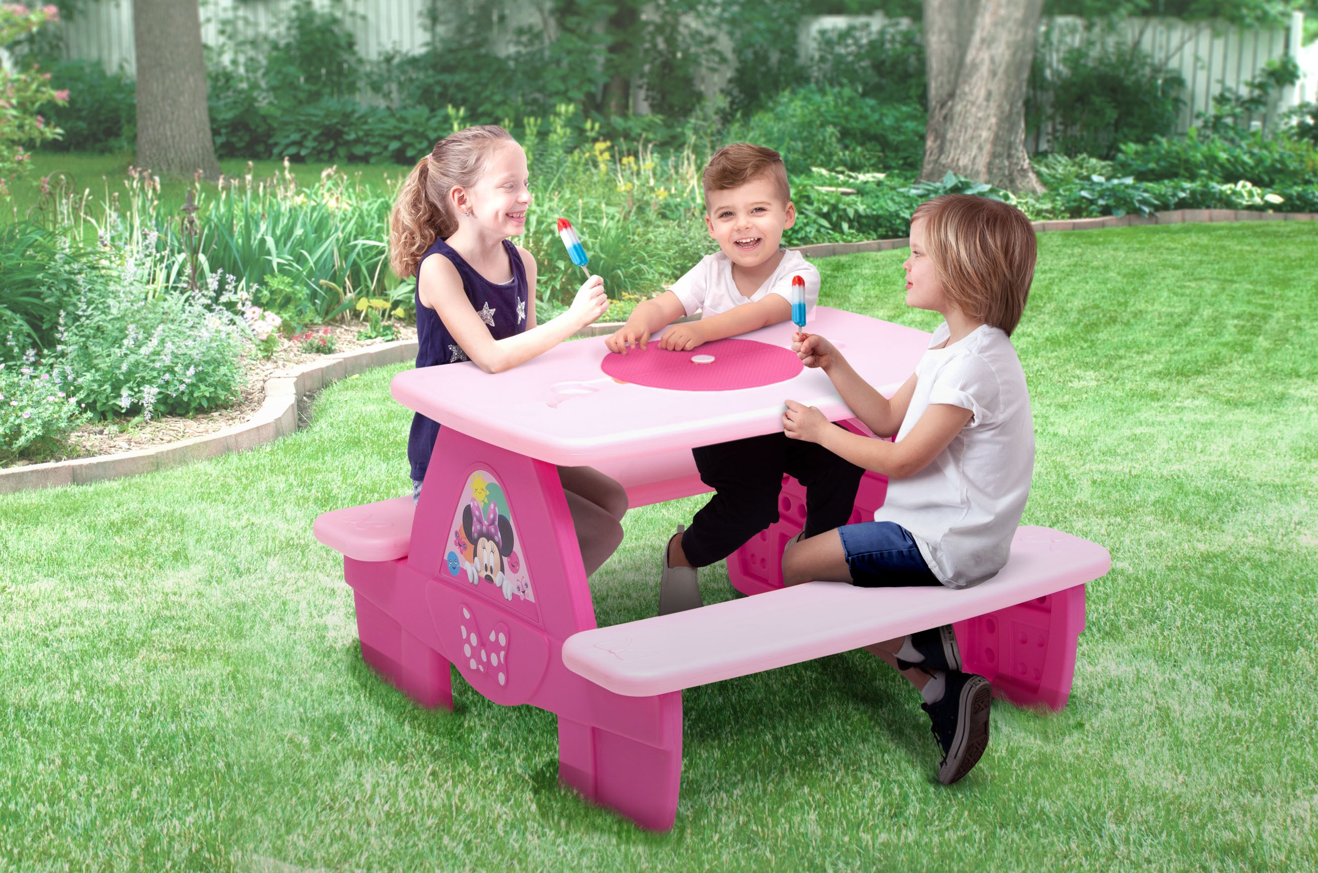 Minnie Mouse 4-Seat Kids Activity Picnic Table with LEGO Compatible Tabletop - Perfect for Indoor & Outdoor Play, Birthday Parties, and Family Gatherings