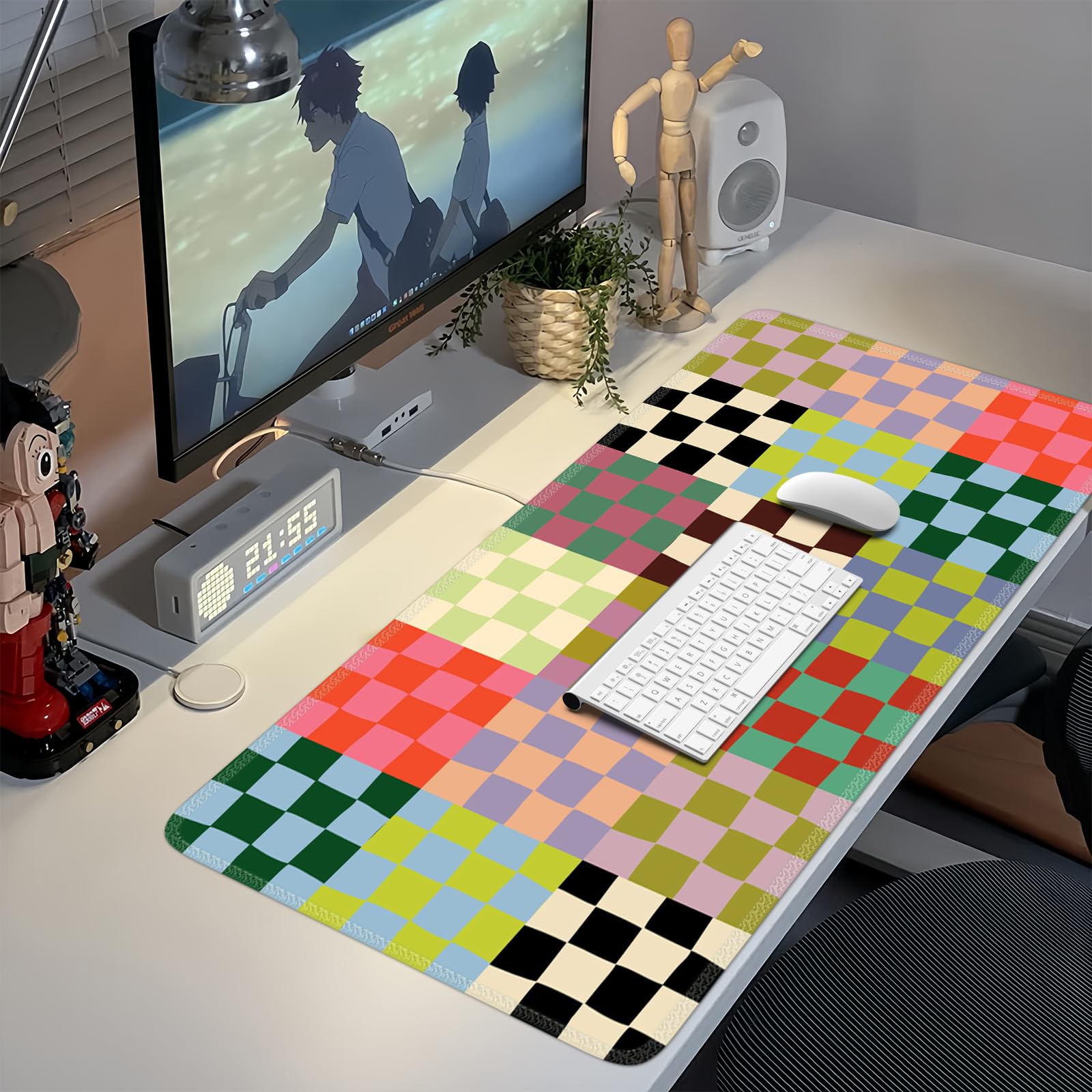iCasso XXL Large Checkered Desk Mat with Stitched Edges - Non-Slip Mouse Pad & Keyboard Mat for Computer, Laptop, Gaming Setup (Retro Checkered Design) | Perfect for Office, Home, Gaming & Workspace Decor