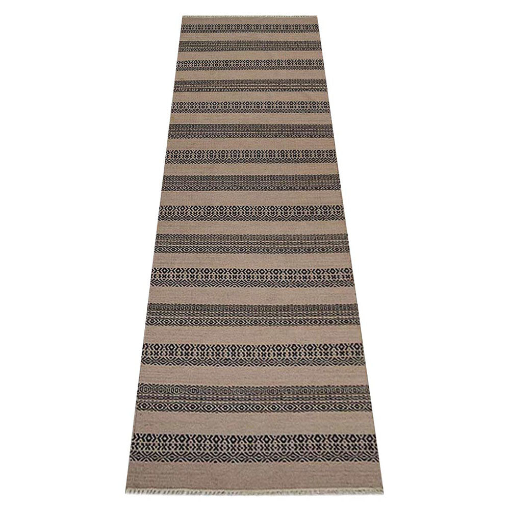 Hand Woven Bohemian Area Rug - Soft & Durable Natural Fiber Floor Mat for Living Room, Bedroom, or Nursery Decor