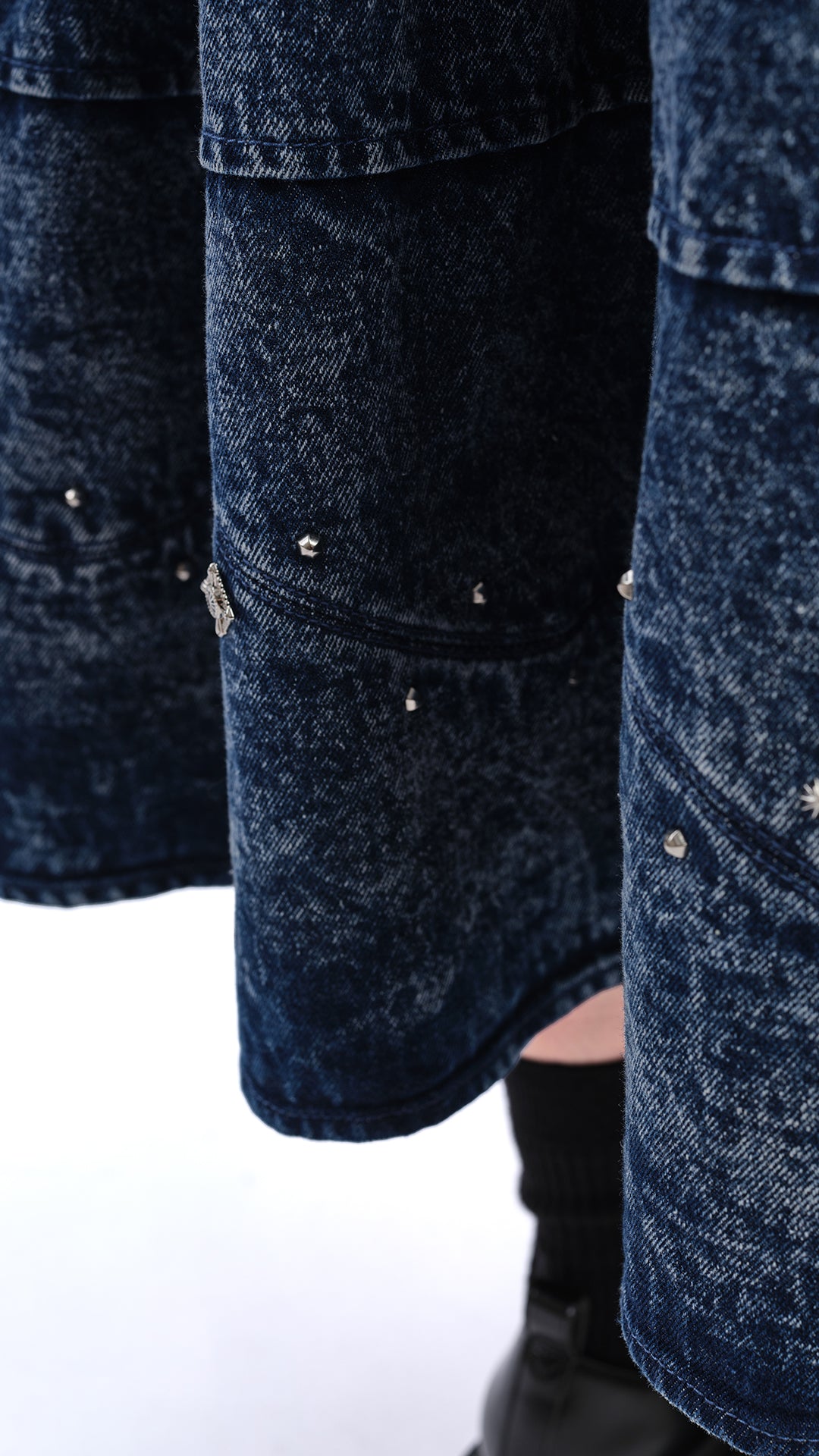 Vintage Stone Washed Studded Denim Skirt for Women - Distressed High Waist A-Line Mini Skirt with Metal Studs | Perfect for Casual Outfits, Rock Concerts & Streetwear Fashion