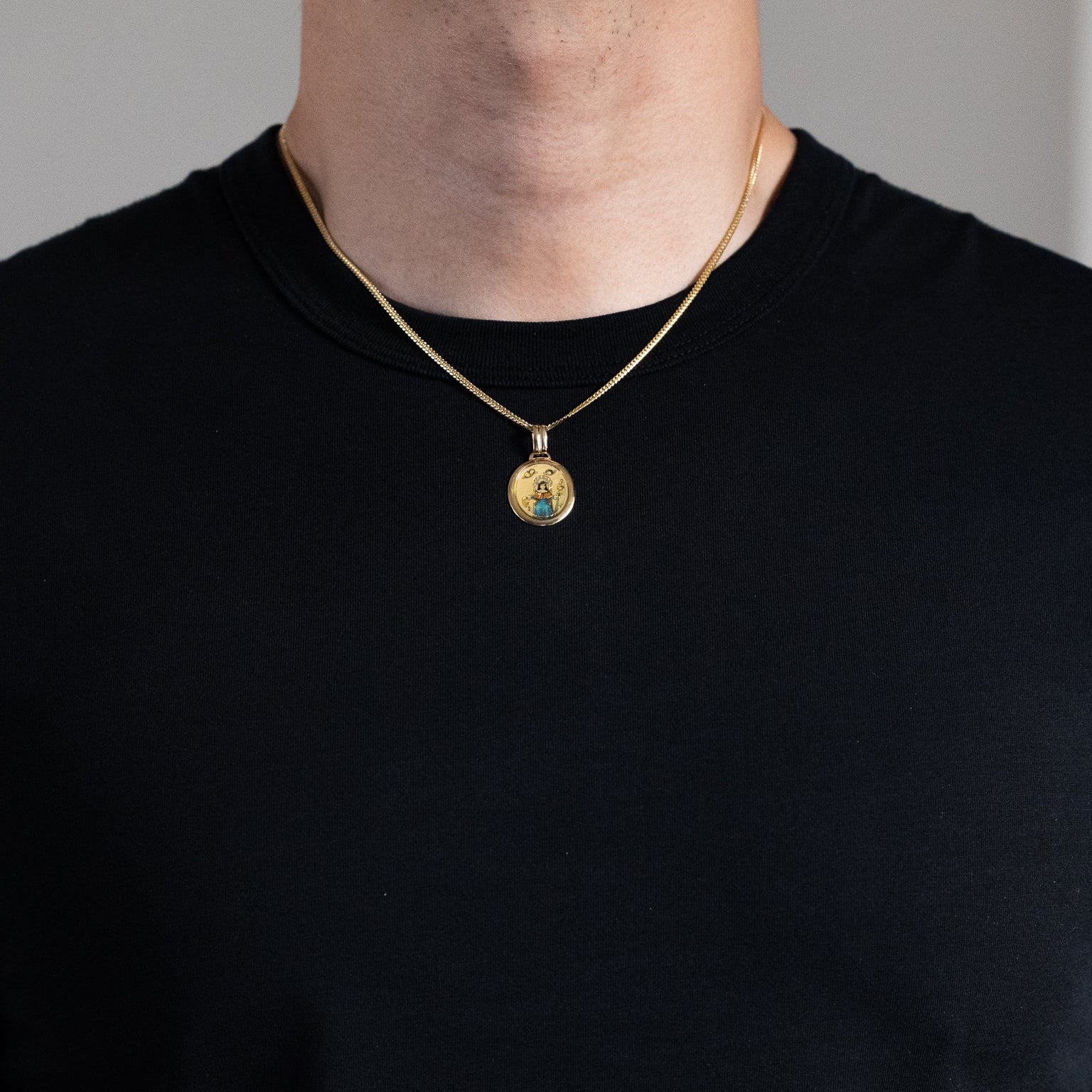 Gold Santo Nino De Atocha Enamel Medallion Pendant PT3139 - Religious Jewelry for Prayer & Protection - Perfect for Gifts, Devotion & Everyday Wear