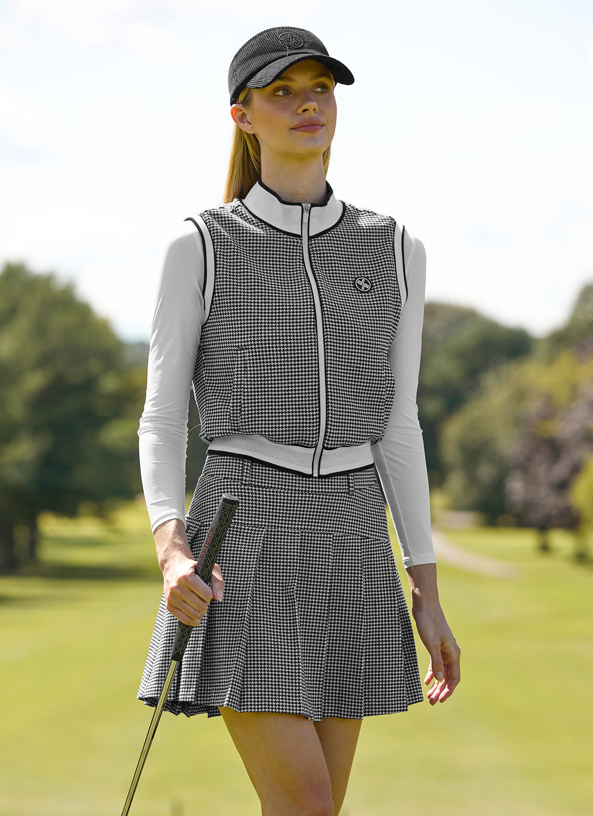 Houndstooth Zip Up Vest for Women & Men - Classic Checkered Pattern, Lightweight & Stylish - Perfect for Fall, Winter & Outdoor Activities