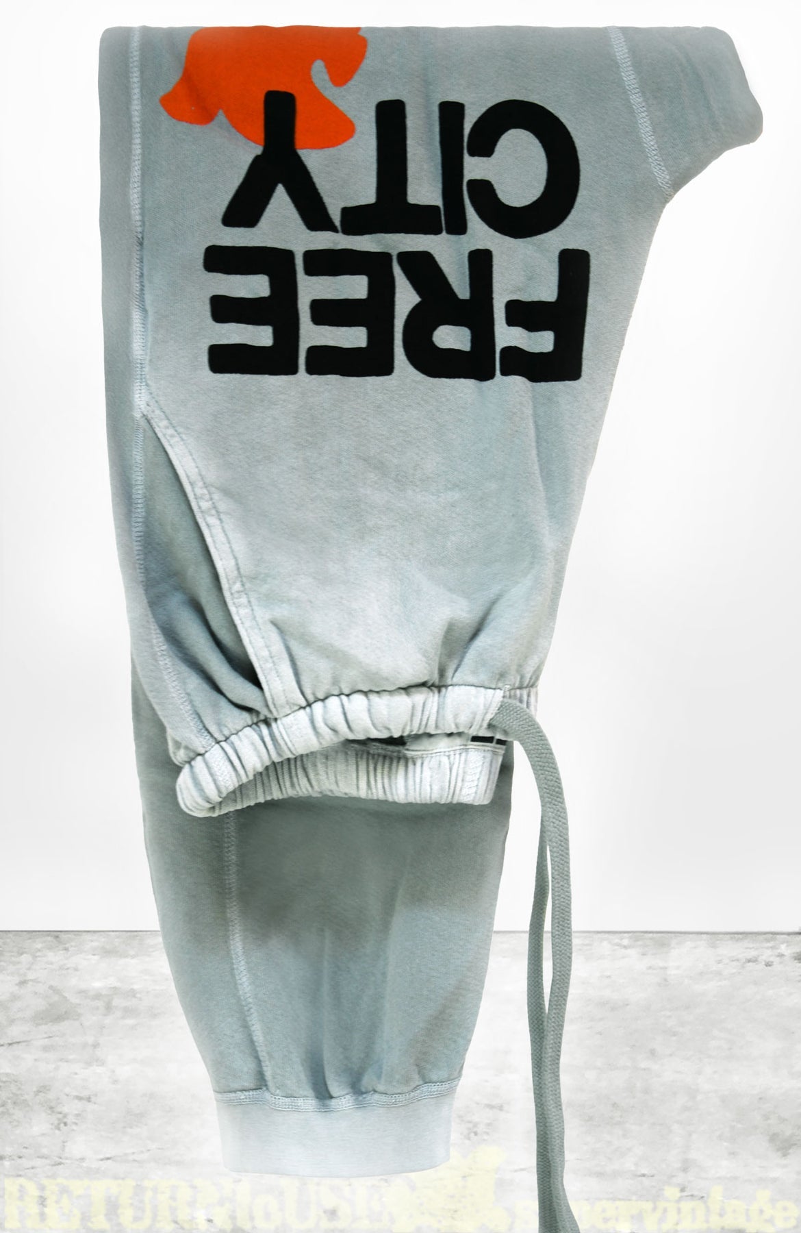 FreeCity Sunfade Pocket Sweatpant - Silver Cloud Sunfade | Comfortable Joggers for Men & Women | Perfect for Lounge, Gym & Outdoor Activities