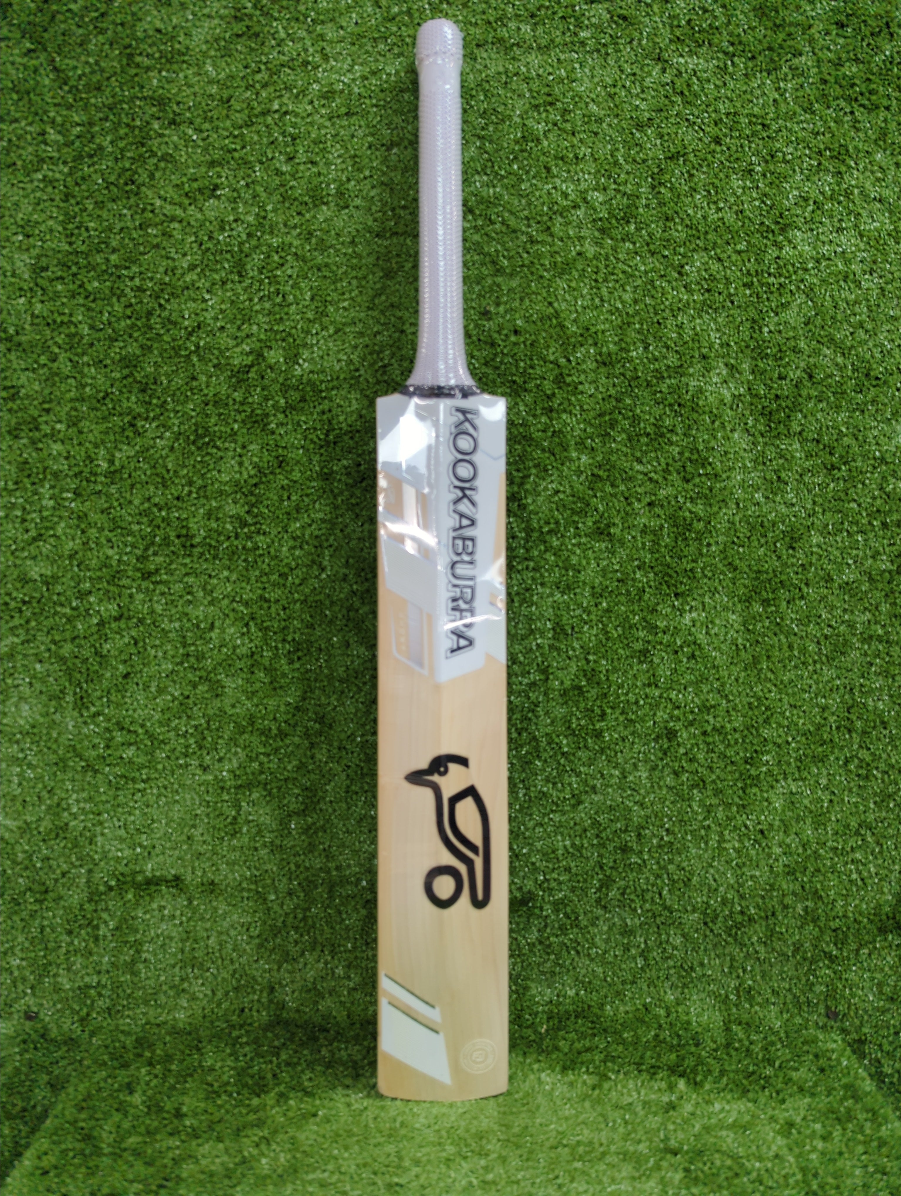 Kookaburra Ghost Pro 1.0 English Willow Cricket Bat - Premium Professional Grade for Matches & Training | Perfect for Club & Tournament Play