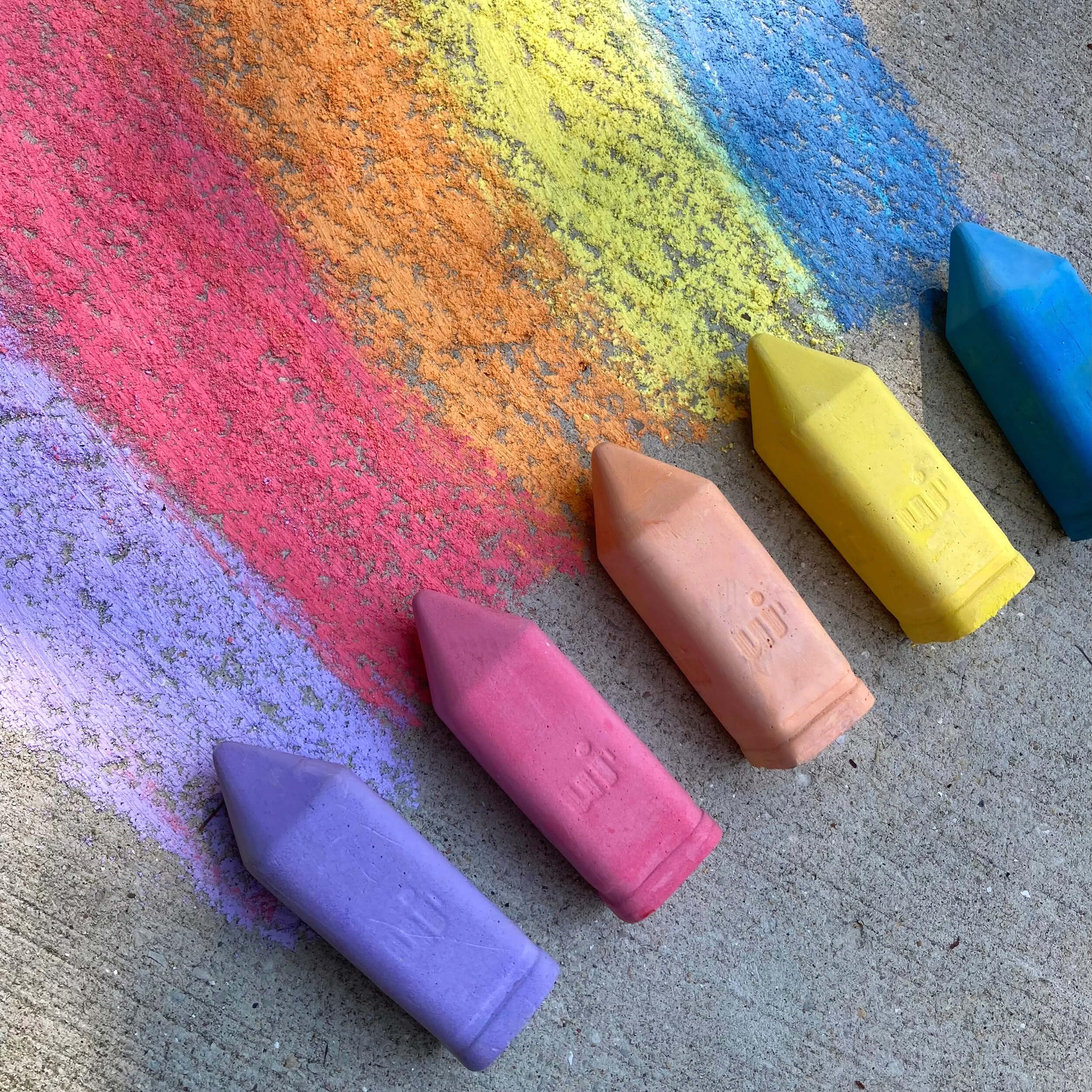 Non-Toxic Washable Jumbo Sidewalk Chalk for Kids - Outdoor Rainbow Chalk Set for Toddlers & Children - Perfect for Driveway Art, Playground Fun & Creative Outdoor Activities