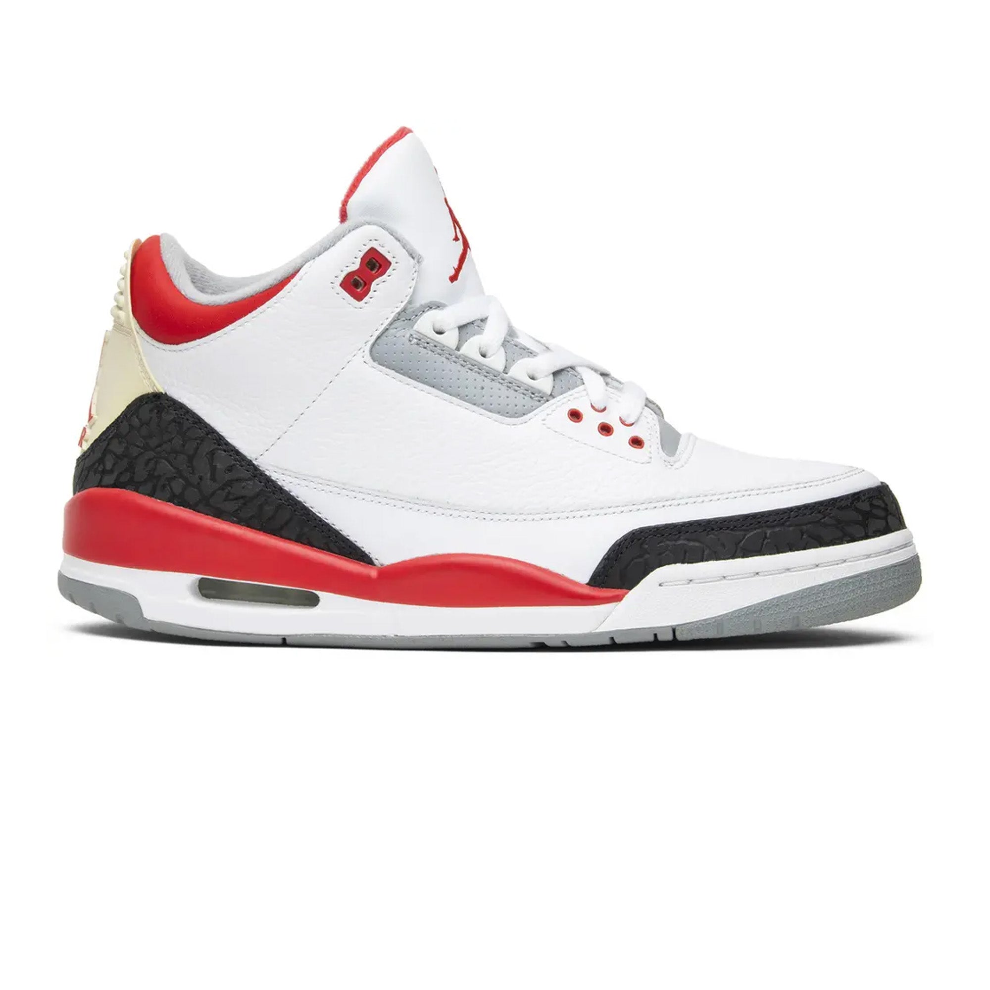 Air Jordan 3 Retro 'Fire Red' (2007) - Men's Basketball Sneakers for Casual Wear & Street Style Fashion