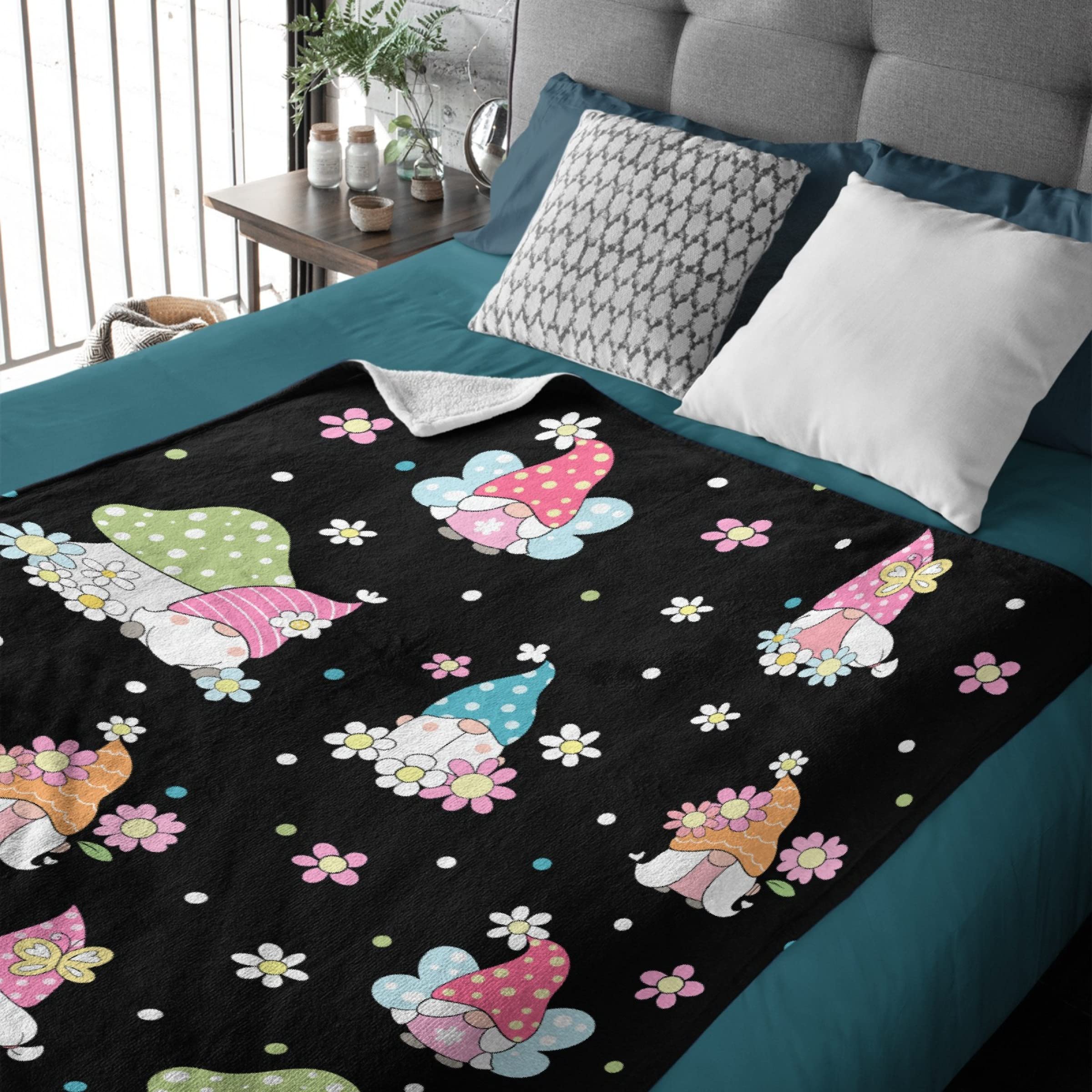 Thuswarm Spring Flower Gnome Flannel Throw Blanket - 40