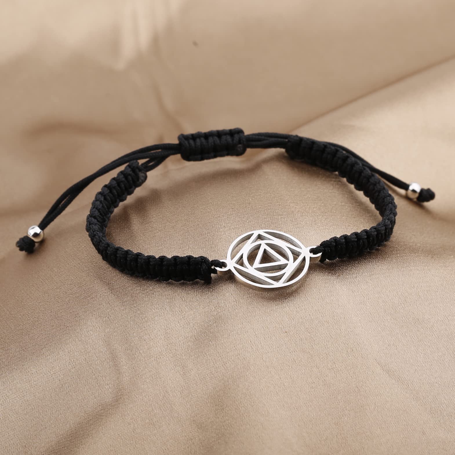 Handmade Adjustable Rope Bracelet for AA Sobriety & Recovery - Thoughtful Sobriety Gift for Alcoholics Anonymous - Perfect for 12-Step Meetings & Celebrating Milestones