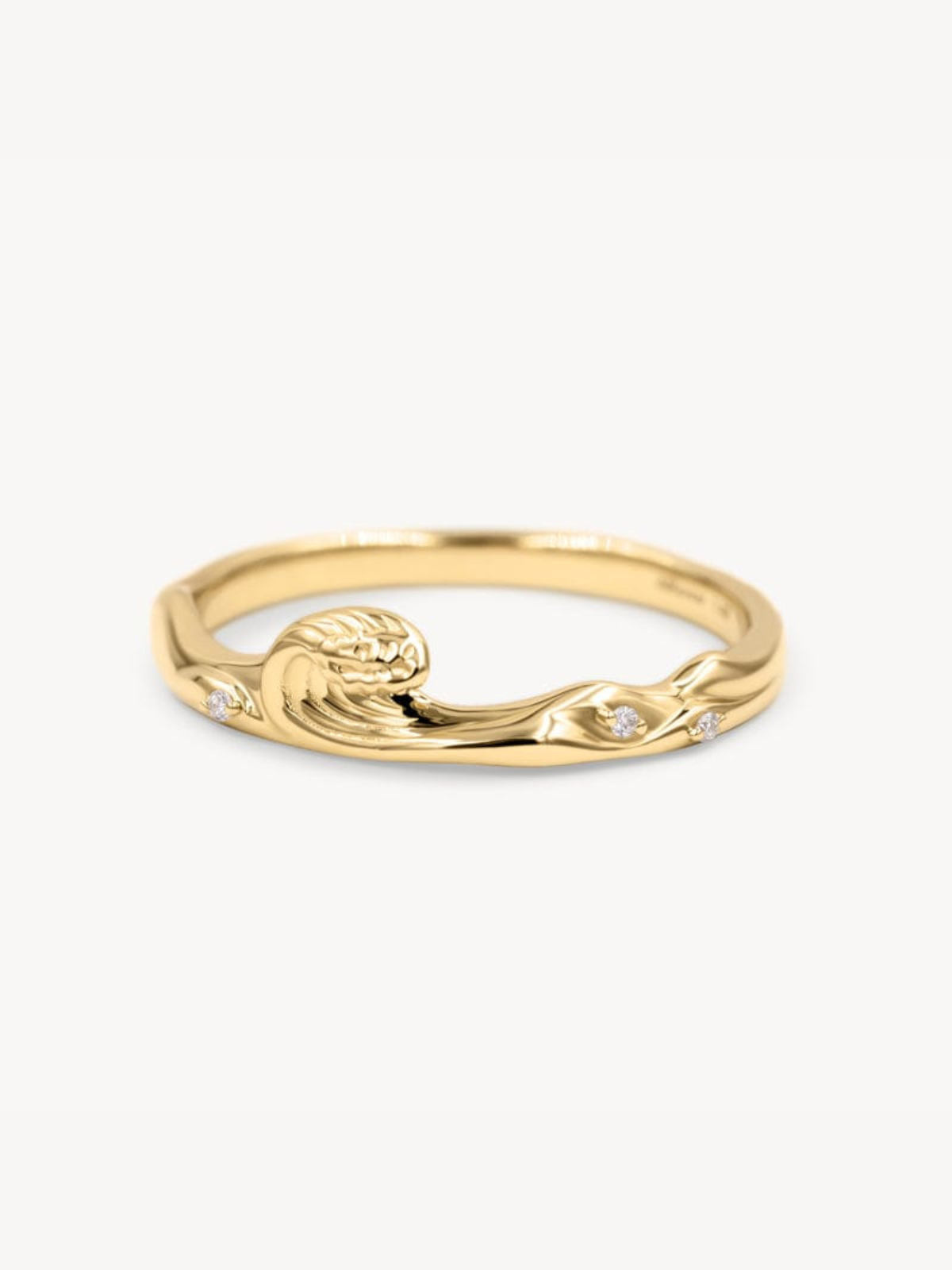 Wave Ring for Women - Elegant Minimalist Gold & Silver Stackable Rings - Perfect for Everyday Wear, Gifts & Special Occasions