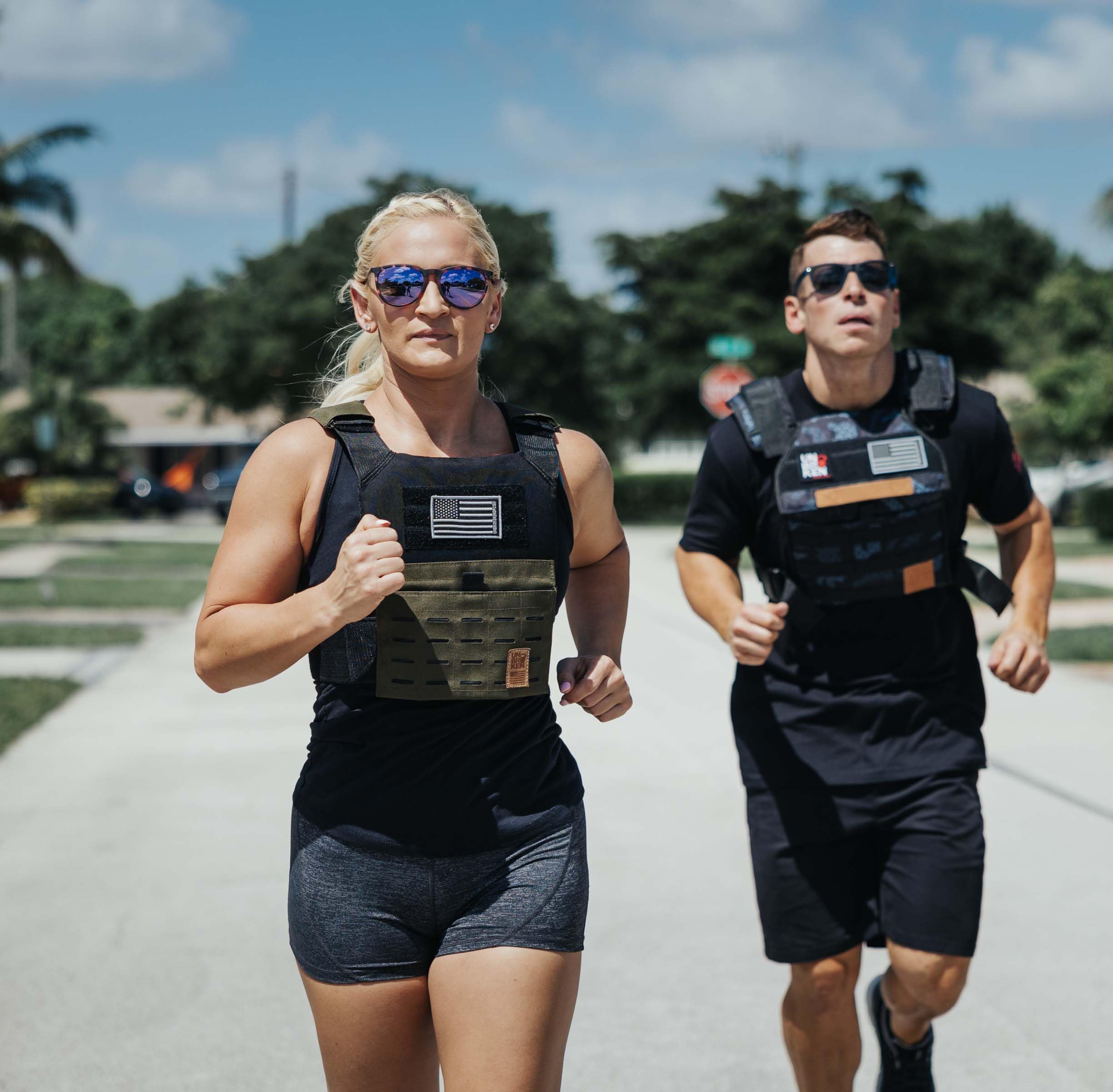 Adjustable Weighted Vest for Running & Workouts - 15lb Sand Plates Included | Heavy-Duty Fitness Vest for Cross Training, HIIT & Strength Training | Perfect for Outdoor Running, Gym Workouts & Functional Training (Green)