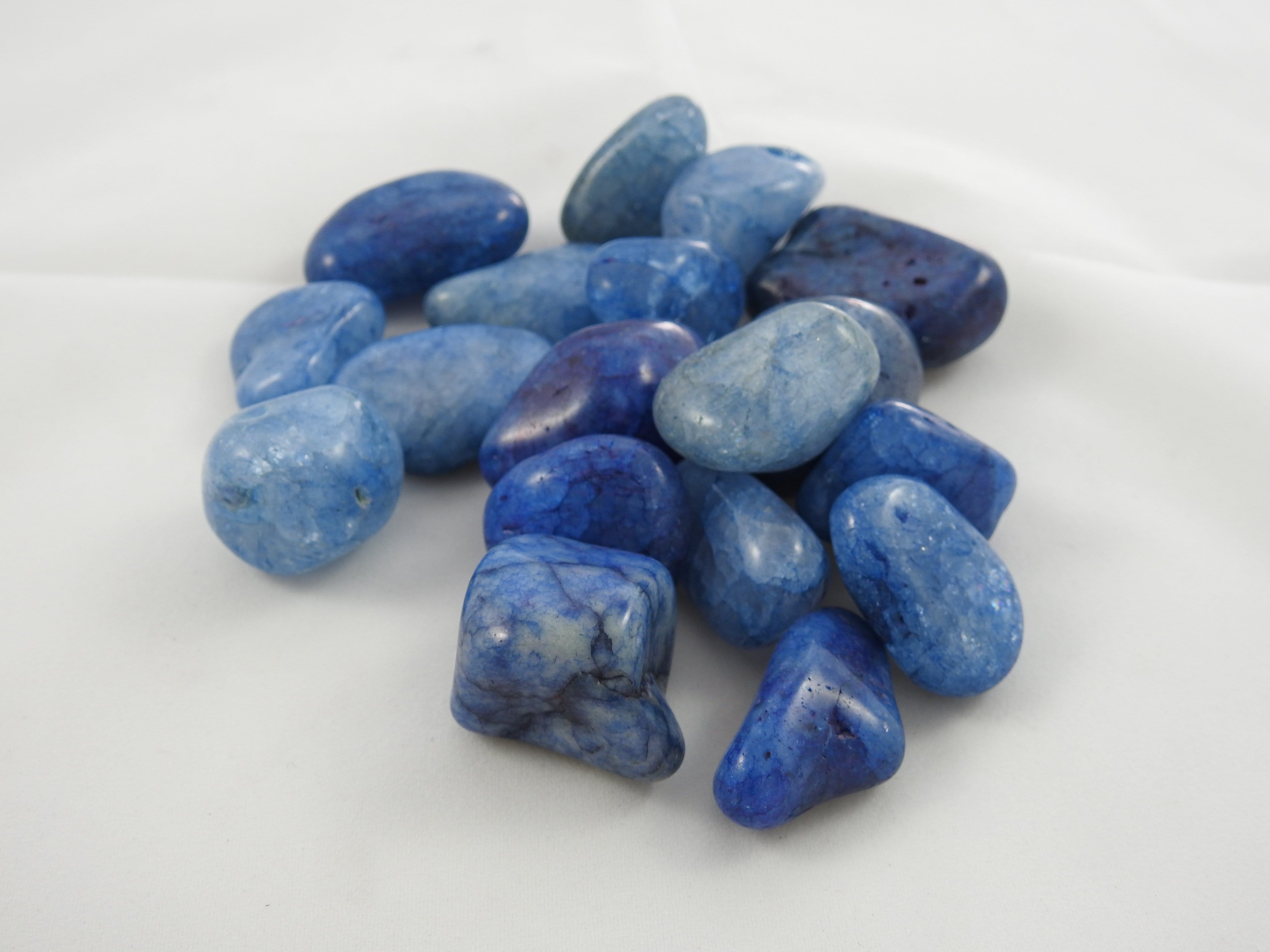 Natural Crackled Quartz Stone (1 Piece) - Healing Crystal for Meditation, Reiki, and Home Decor