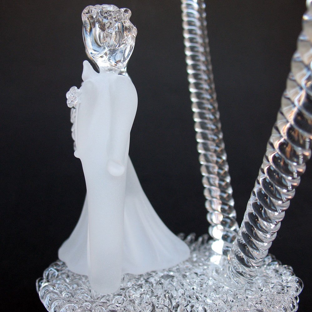 Elegant Hand-Blown Glass Bride and Groom Wedding Cake Topper - Perfect for Weddings, Anniversaries & Romantic Celebrations
