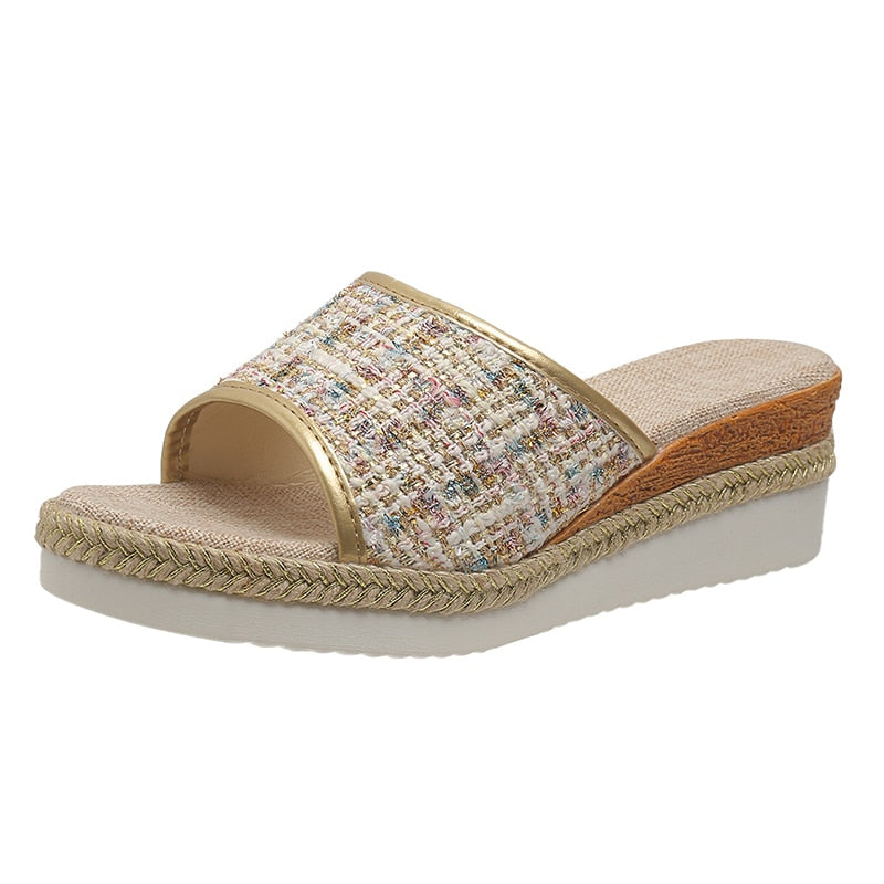 Women's Striped Platform Slippers - Comfortable House Shoes with Non-Slip Sole for Indoor/Outdoor Wear - Perfect for Lounging, Yoga, and Relaxing at Home
