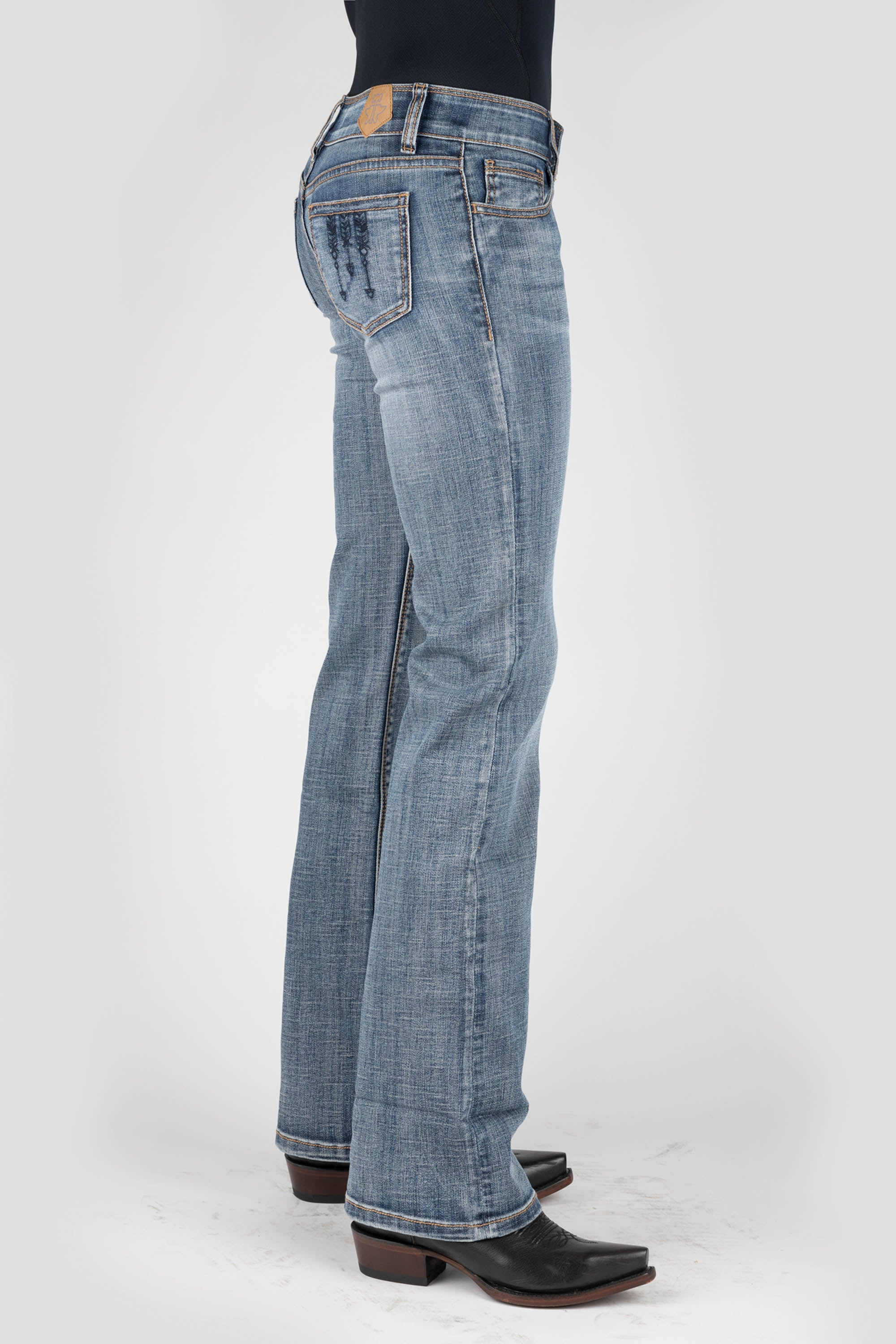 Women's Blue Embroidered Back Pocket Jeans - Stylish High Waist Denim Pants for Casual Wear & Everyday Outfits