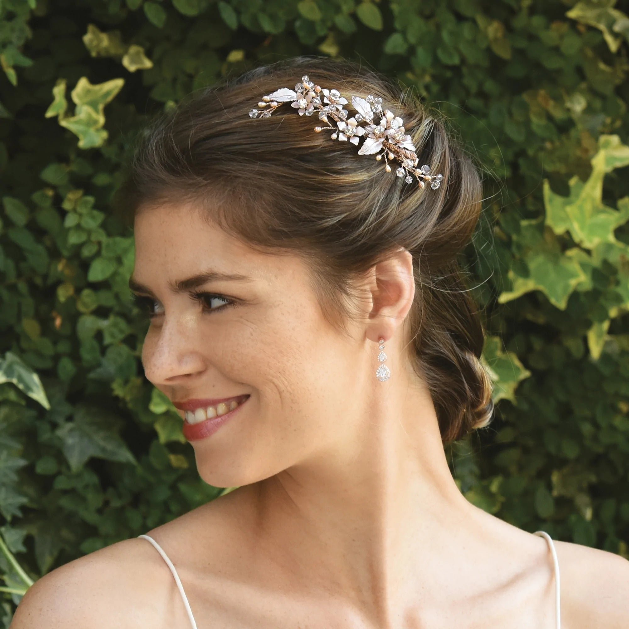 Elegant Rose Gold Wedding Hair Clip with Sparkling Crystals & Blush Pearls - Perfect for Bridal Accessories, Prom, Formal Events & Special Occasions