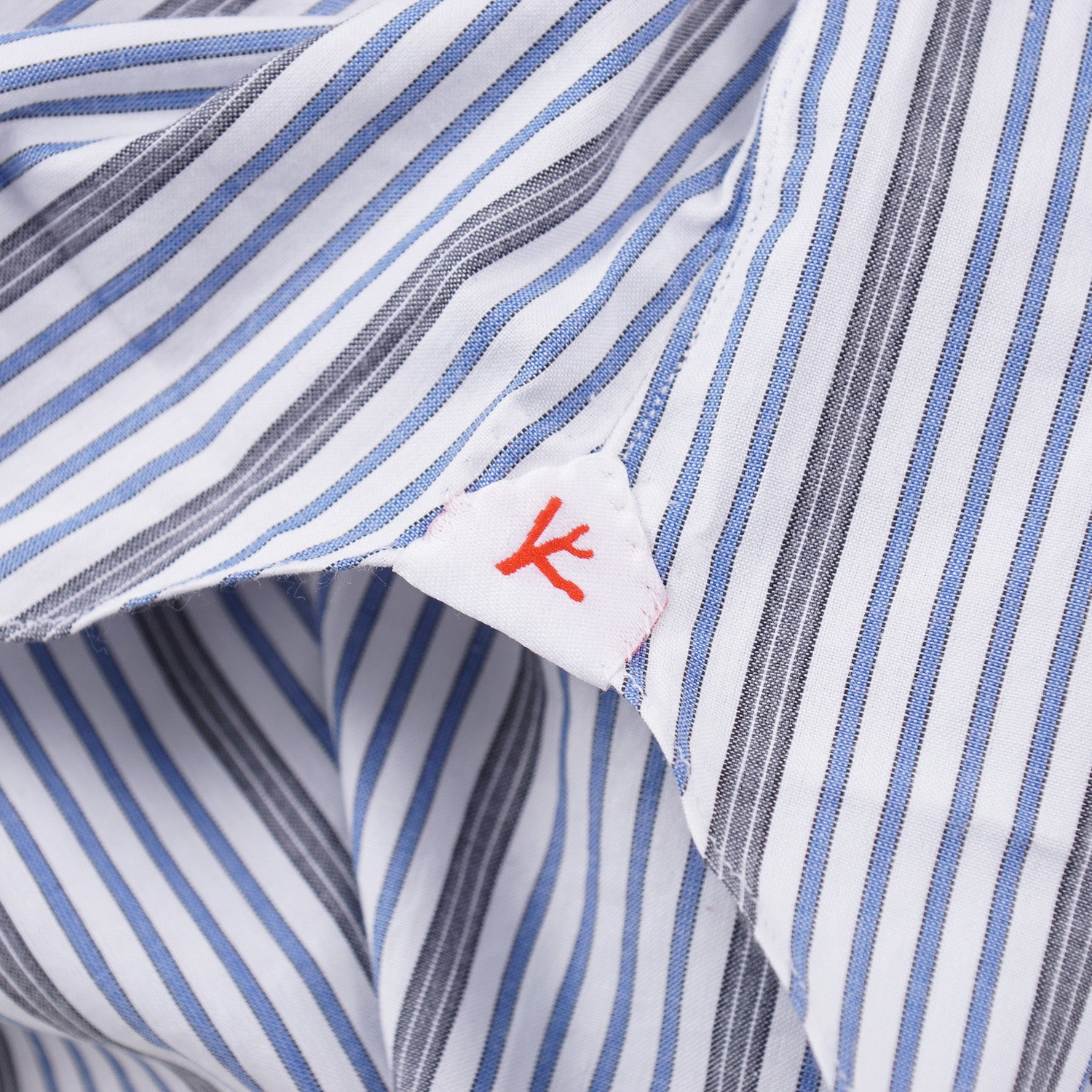 Isaia 'Italia Fit' Striped Cotton Dress Shirt for Men | Premium Business & Formal Wear | Office, Wedding & Special Occasions