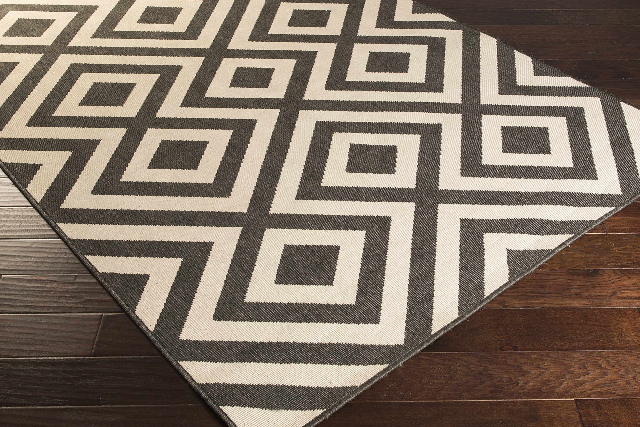 Hauteloom Spilsby Waterproof Outdoor Rug 8'10