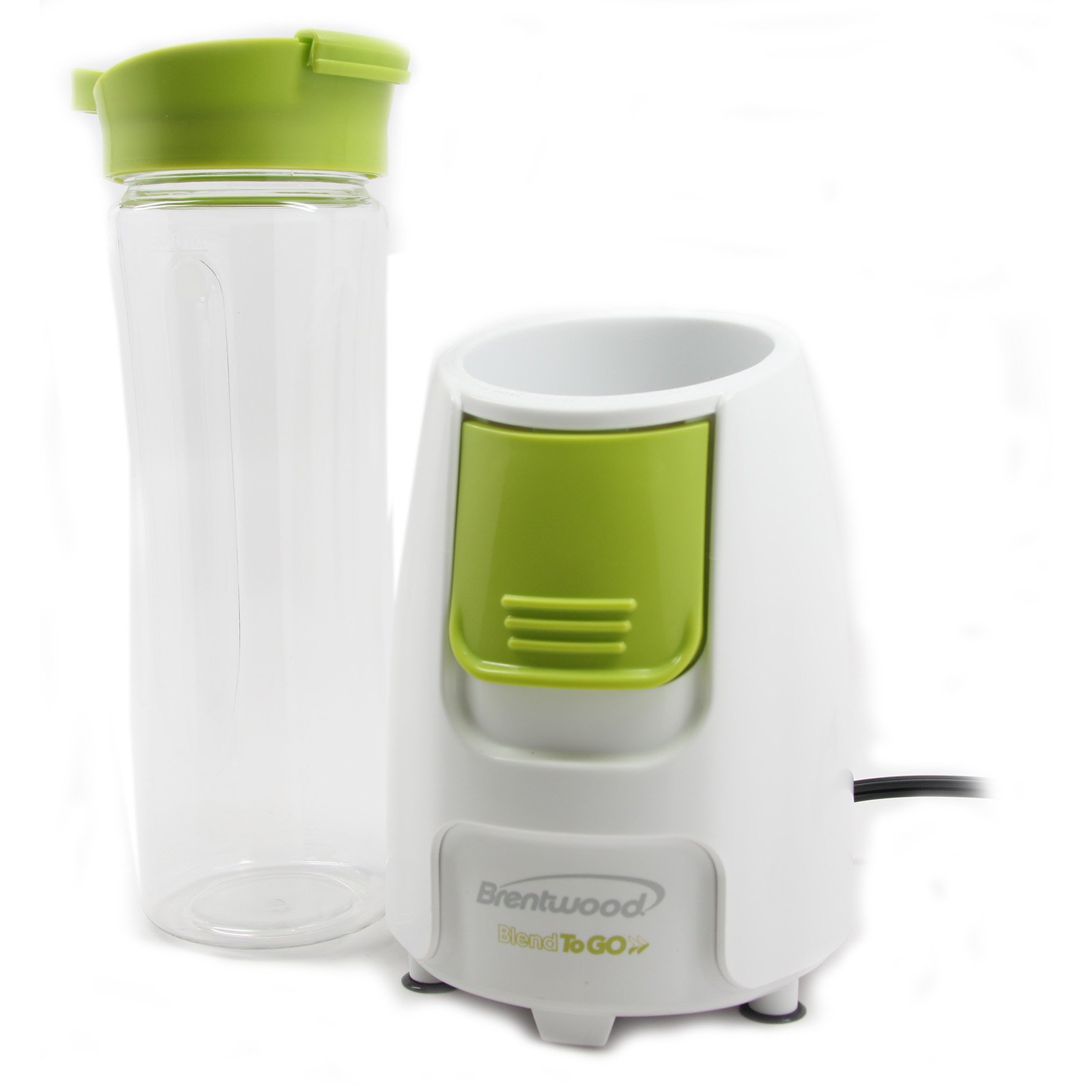 Brentwood Blend to Go Personal Blender with 20 oz Travel Cup - White Portable Smoothie Maker for Gym, Office & On-the-Go Healthy Drinks