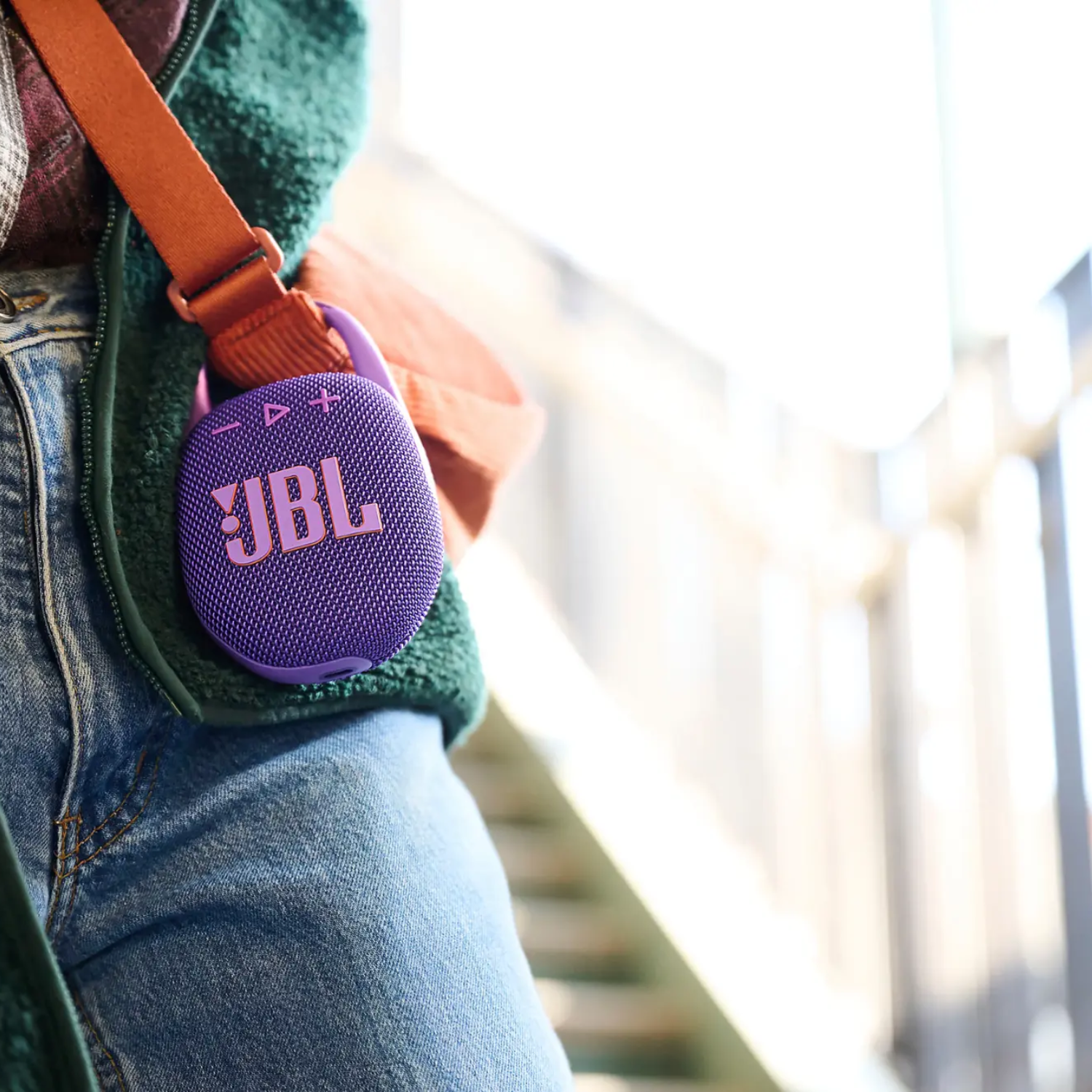 JBL Clip 5 Portable Bluetooth Speaker - Waterproof Wireless Speaker with 10 Hours Playtime, Perfect for Outdoor Adventures, Beach, Hiking & Pool Parties (White)