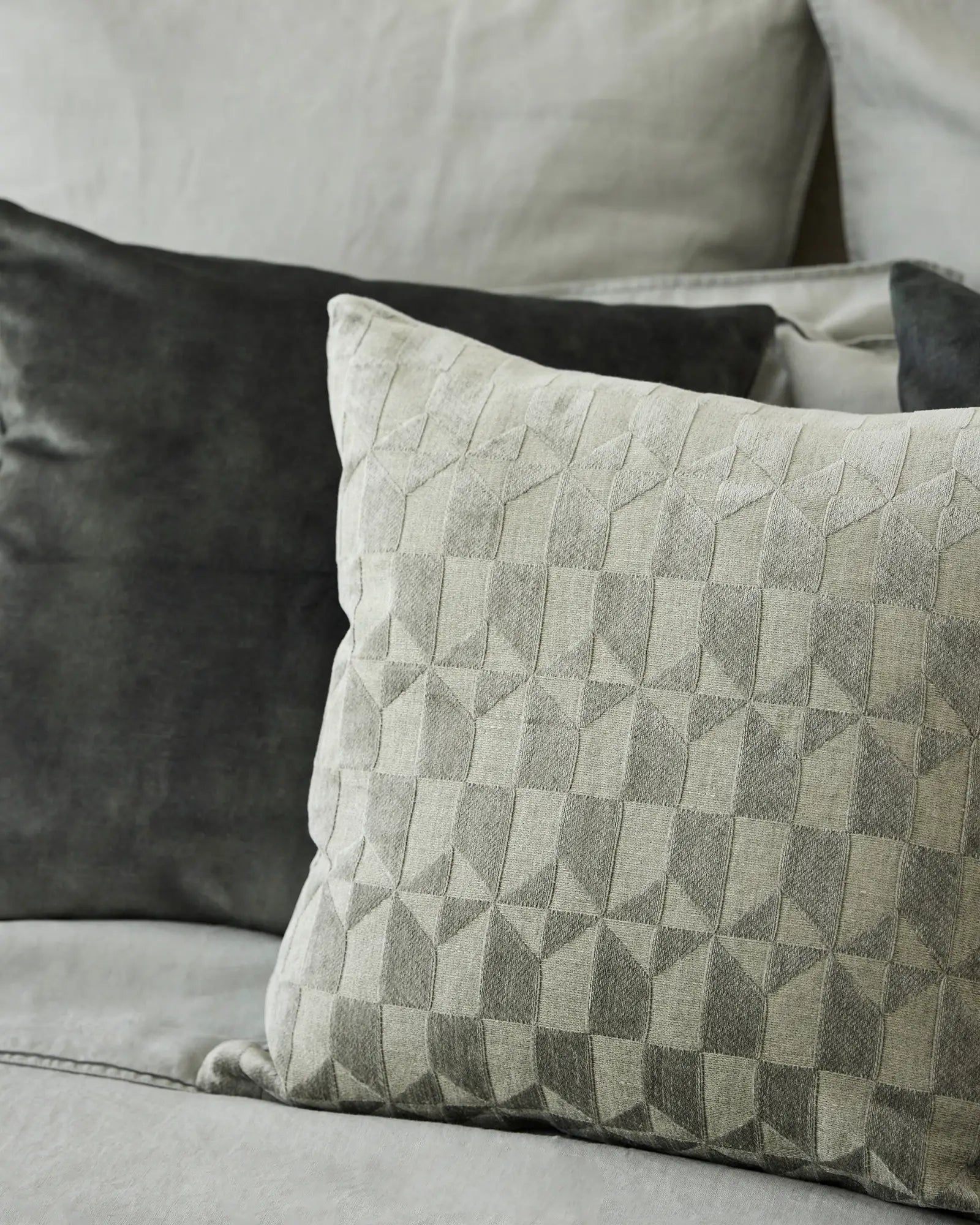 Marina Cushion Laurel - Soft and Comfortable Throw Pillow for Sofa, Bed, or Outdoor Furniture - Perfect for Living Room Decor, Bedroom Accent, and Patio Seating