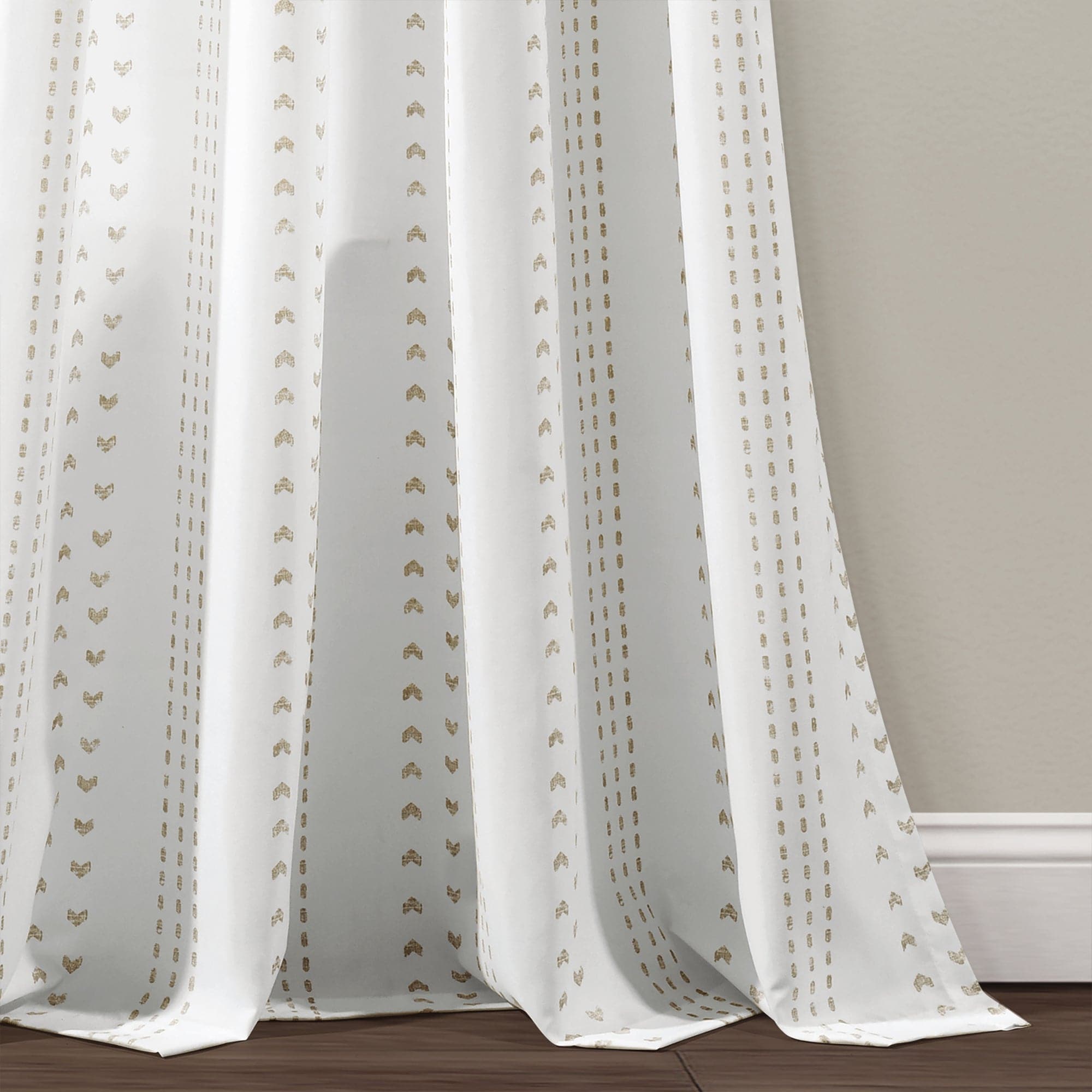 Hygge Stripe Window Curtain Panel Set - Blackout Thermal Insulated Drapes for Living Room, Bedroom - Soft Textured Fabric with Modern Striped Design - Perfect for Home Decor and Light Control