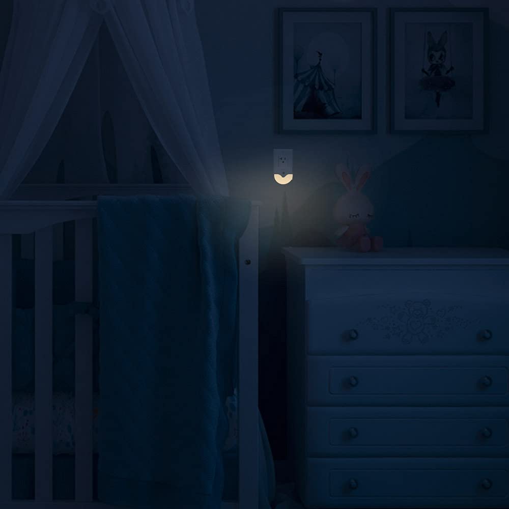 AULTRA LED Night Light 6-Pack - Auto On/Off for Bedroom, Bathroom & Kitchen