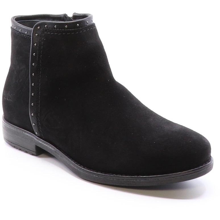 BLACK SUEDE