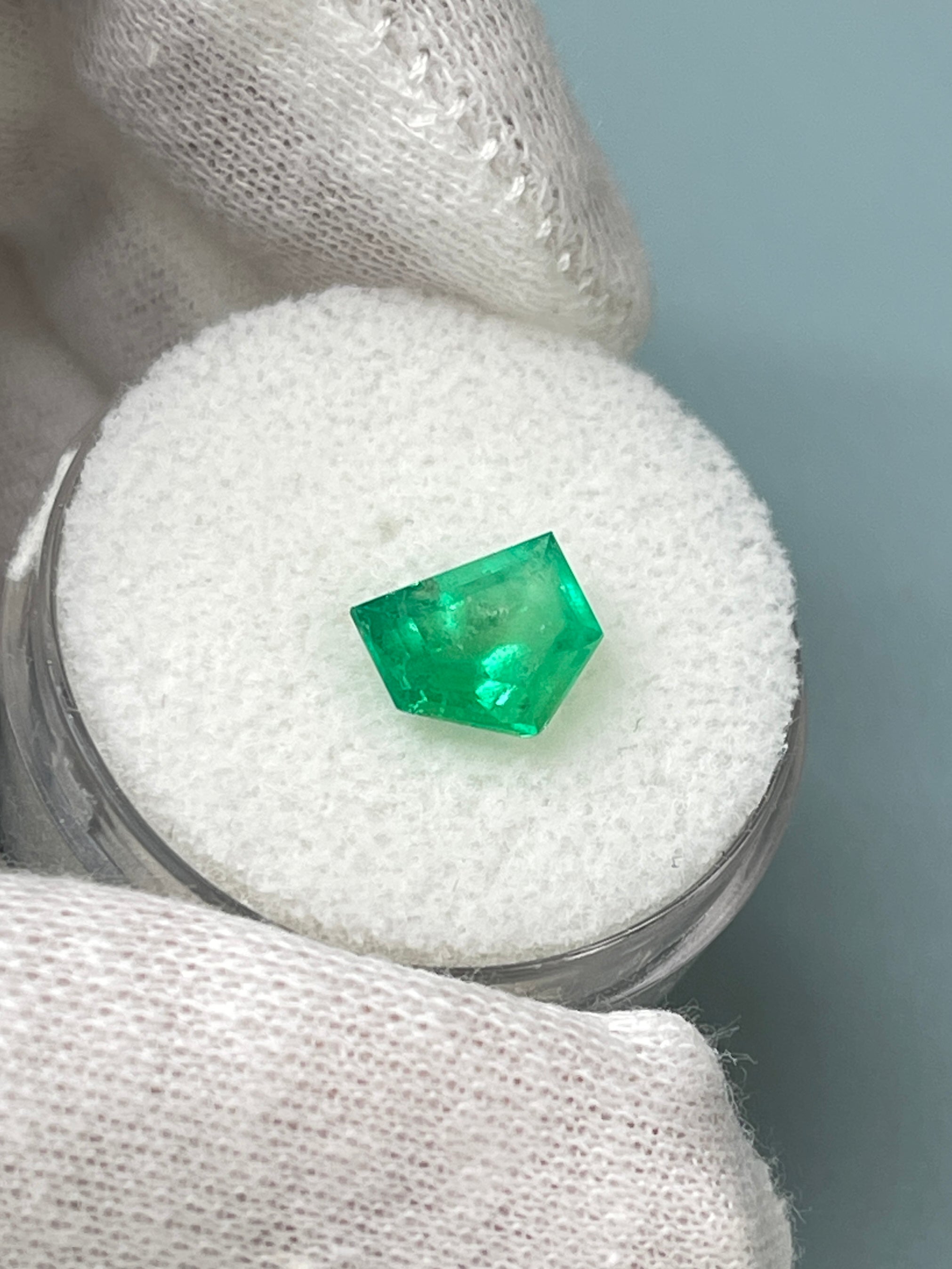 1.51 Carat Fancy Shield Cut Natural Loose Colombian Emerald Gemstone for Jewelry Making - Engagement Rings, Necklaces & Custom Designs