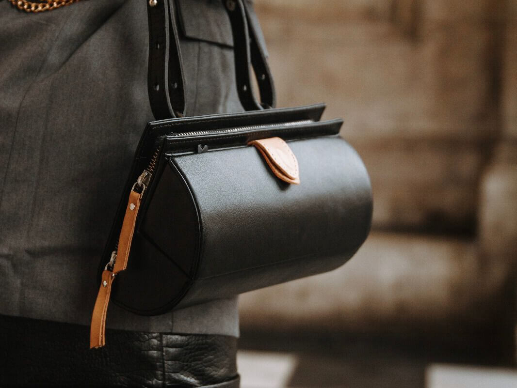 Capsule Belt Bag - Stylish & Compact Waist Pack for Travel, Running, Hiking & Everyday Use