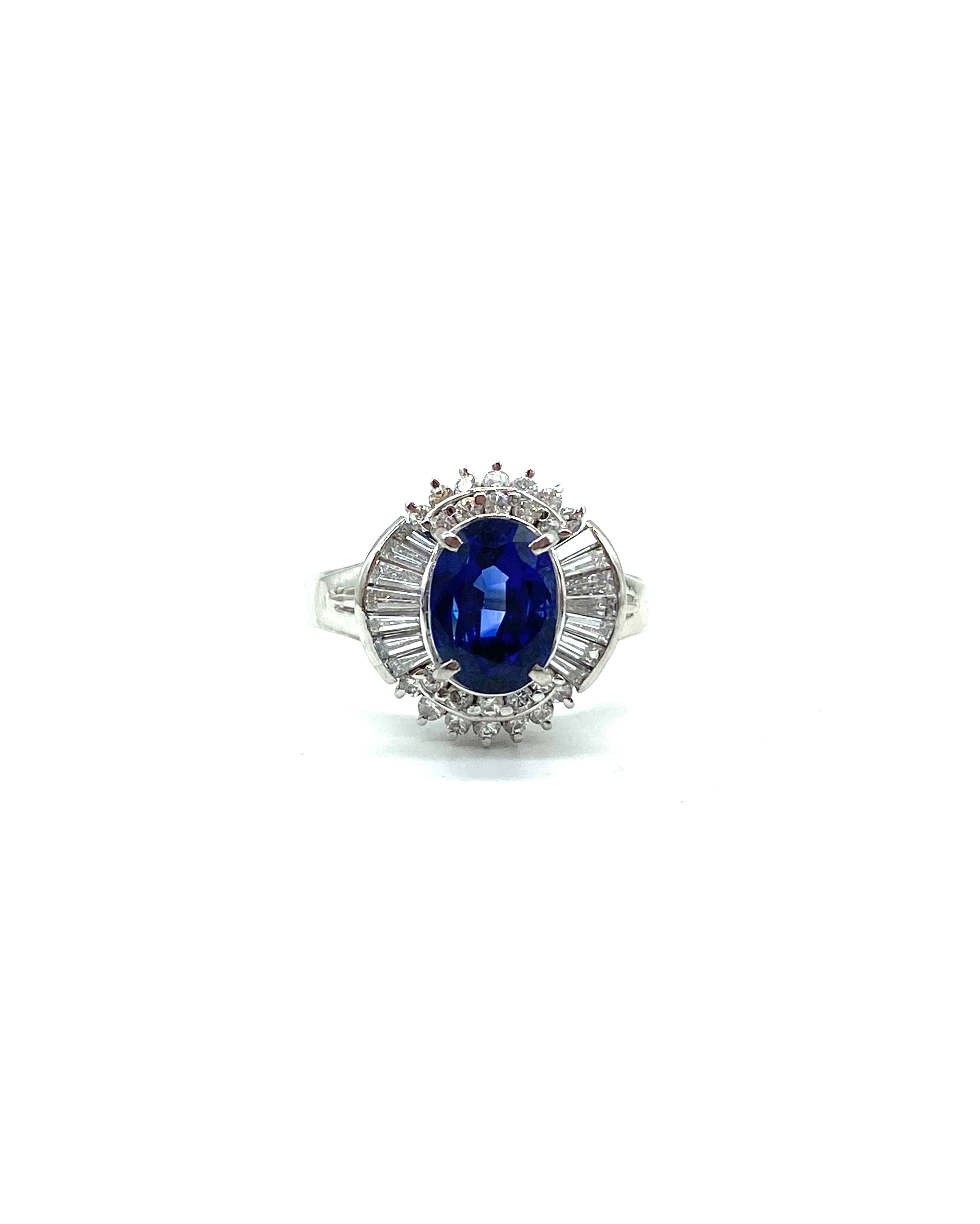 Exquisite Sapphire and Diamond Engagement Ring for Women - 14K White Gold Wedding Band, Perfect for Proposals, Anniversaries & Special Occasions