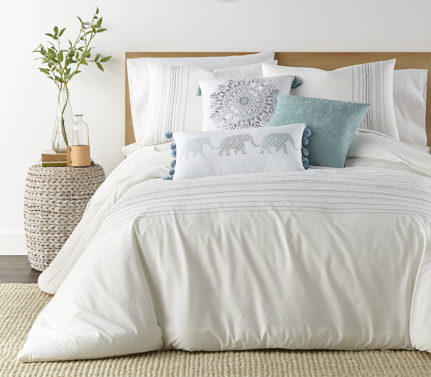 Premium Terrington Duvet Set - Soft & Breathable Queen Size Bedding Set with Pillowcases - Perfect for Cozy Bedrooms & Guest Rooms
