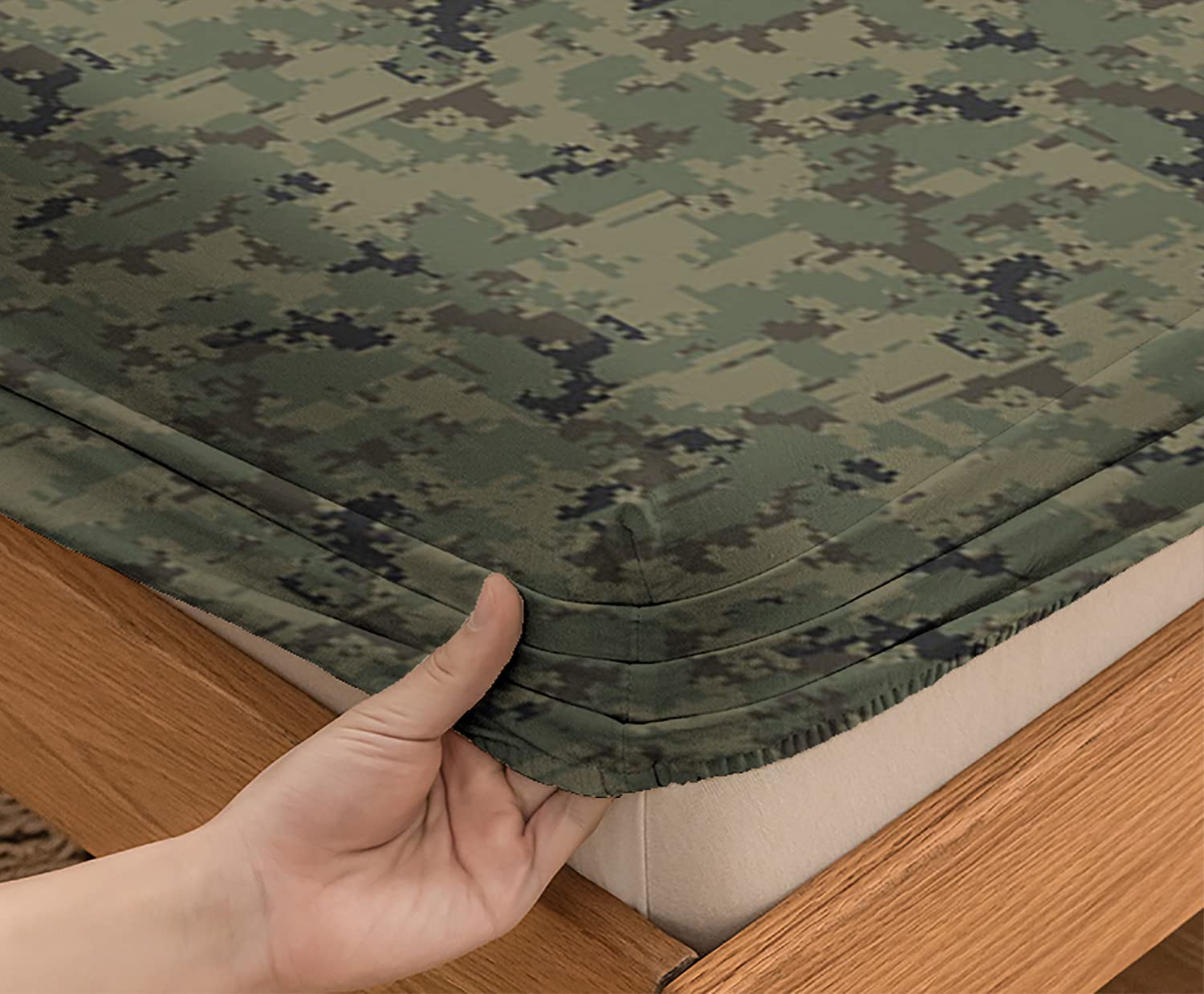 Camouflage Twin/Twin XL Fitted Bed Sheets - Jungle Camo Pattern Ultra Soft Breathable 2-Piece Bedding Set (Army Green) | Perfect for Kids Rooms, Military Themed Decor & Outdoor Enthusiasts
