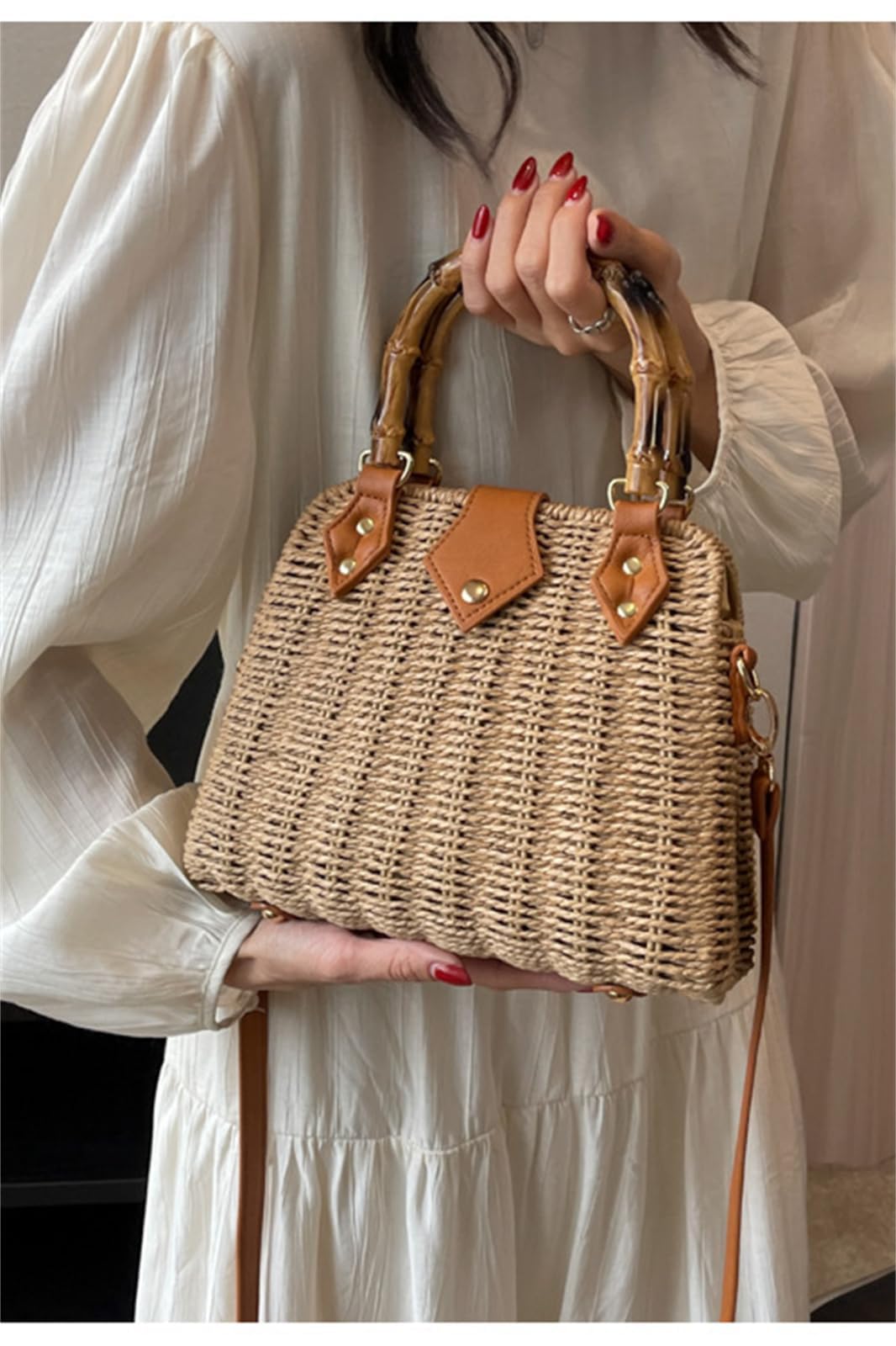 Stylish Women's Summer Straw Tote Bag - Handwoven Rattan Beach Purse & Hobo Bag for 2024 | Perfect for Vacation, Poolside, and Outdoor Adventures