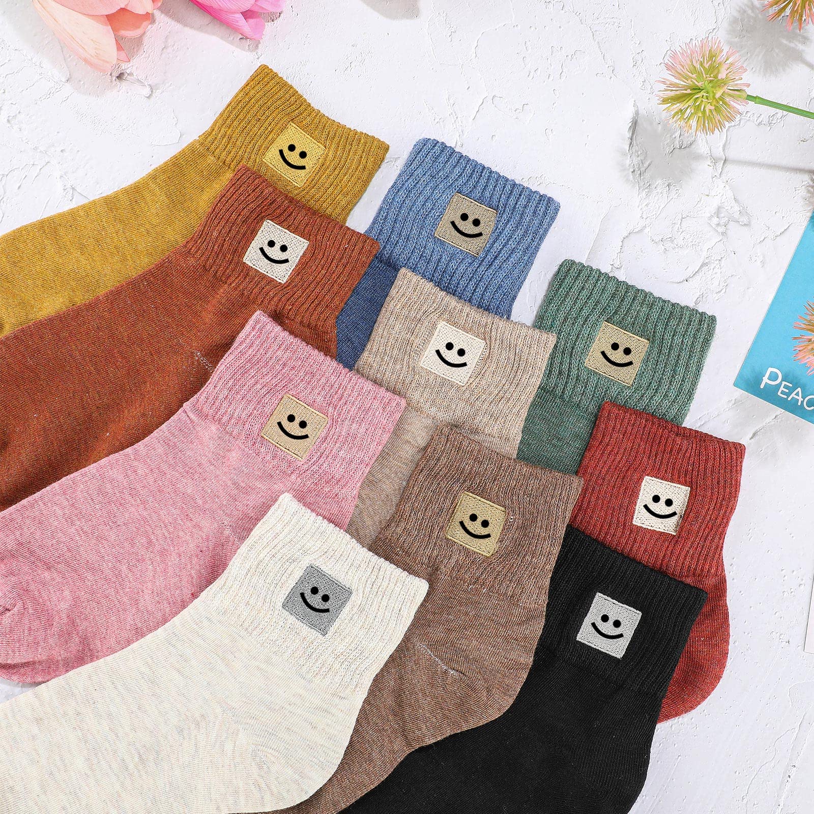 Eurzom 10 Pairs Women's Cotton Crew Socks - Lightweight Ankle Socks for Daily Wear & Gifts