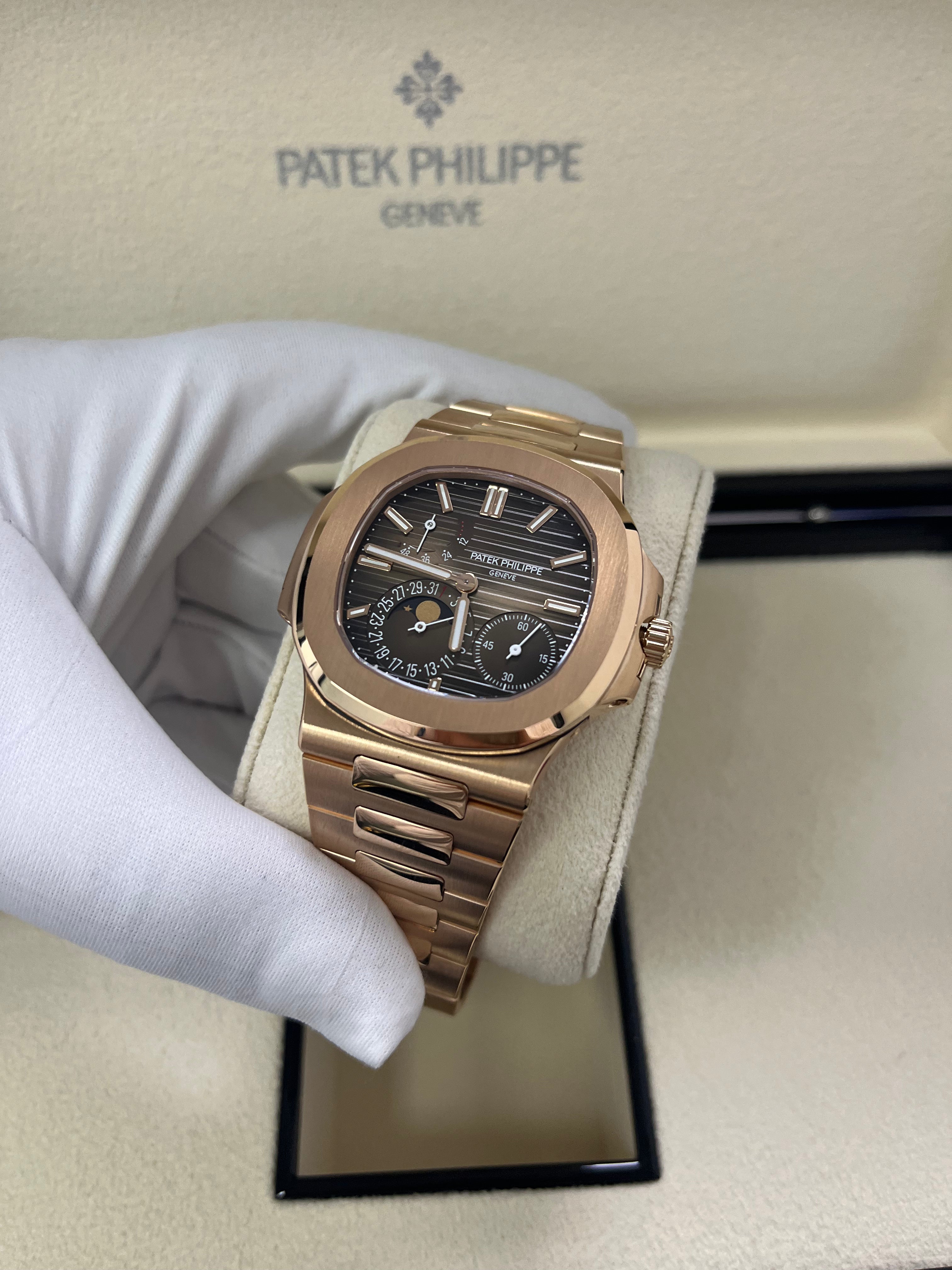 Patek Philippe Nautilus 5712/1R-001 Moon Phase Watch - 40mm Rose Gold Case with Brown Black Dial - Luxury Swiss Automatic Watch for Men - Perfect for Business, Gala Events & Collectors