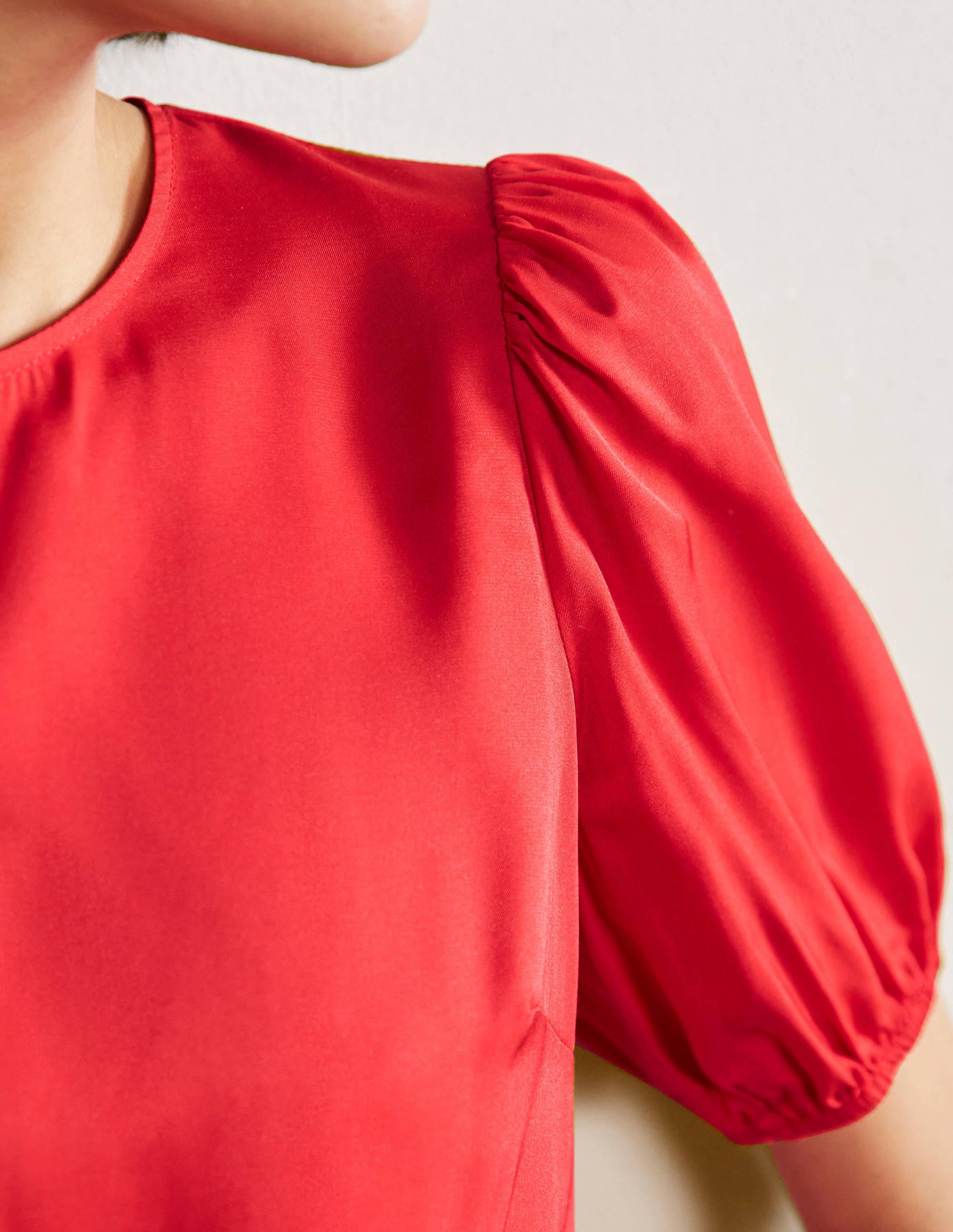 Adriana Women's Puff Sleeve Blouse in Fire Red | Elegant Flowy Tops for Party, Date Night & Office Wear