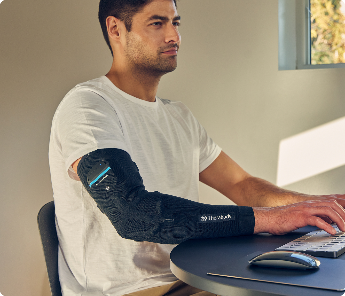 RecoveryPulse Arm Compression Sleeve - Muscle Support & Pain Relief for Athletes & Active Lifestyles - Ideal for Post-Workout Recovery, Sports Injuries & Arthritis