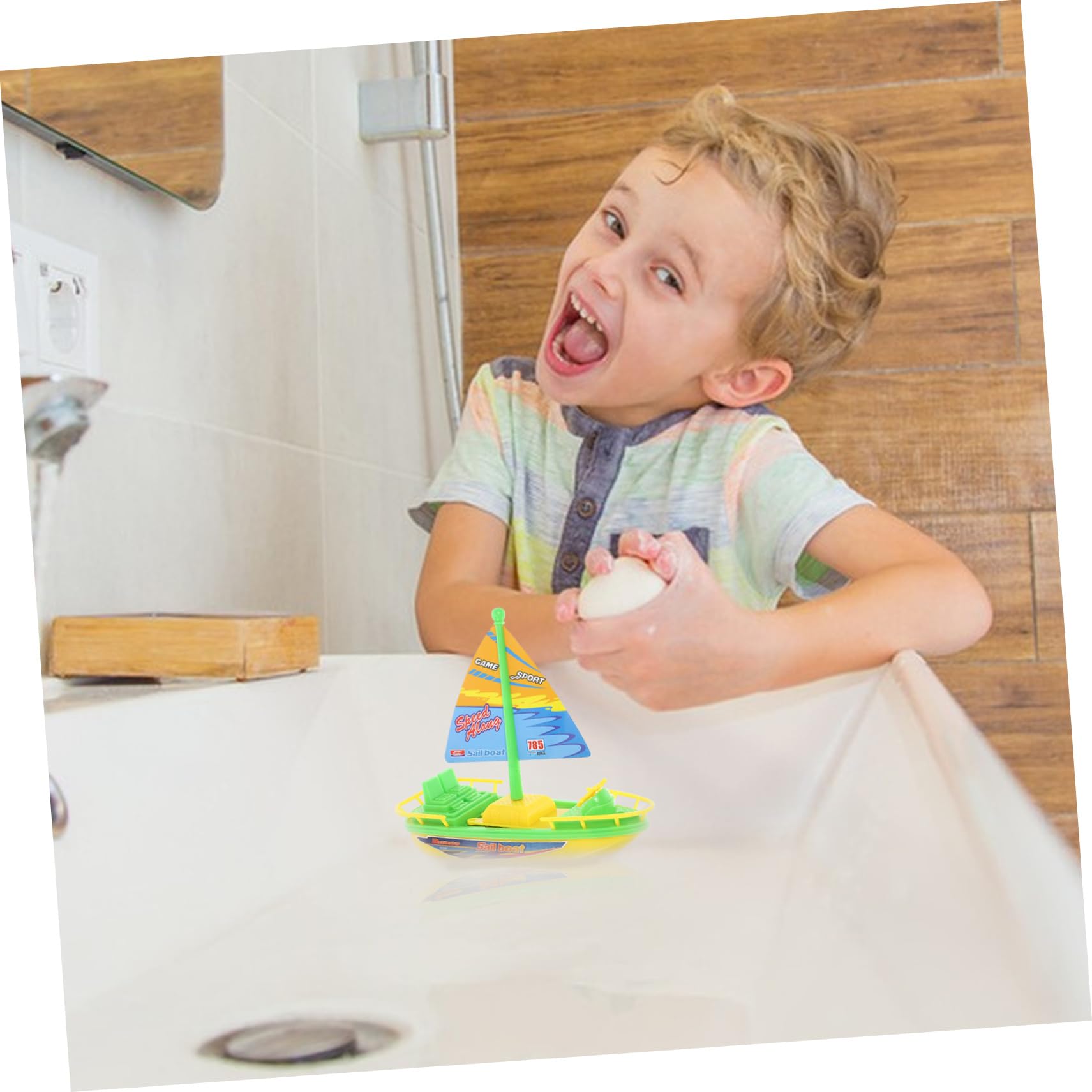 LALADEFIEE Bath Speed Boat Toy - Fun Water Play & Bathtub Toys for Babies & Toddlers - Durable Plastic Bathroom Toy for Kids - Perfect for Pool, Beach & Indoor Water Play