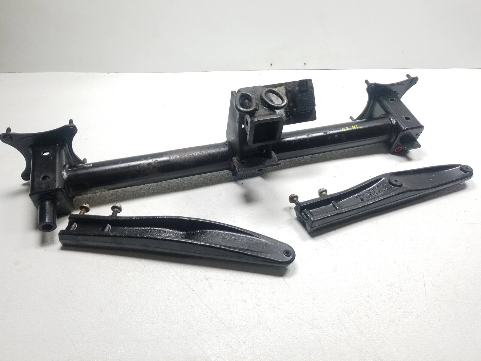 2006-2011 Mercedes ML500 OEM Trailer Tow Hitch - Heavy Duty Towing for Camping, Boating & Off-Road Adventures