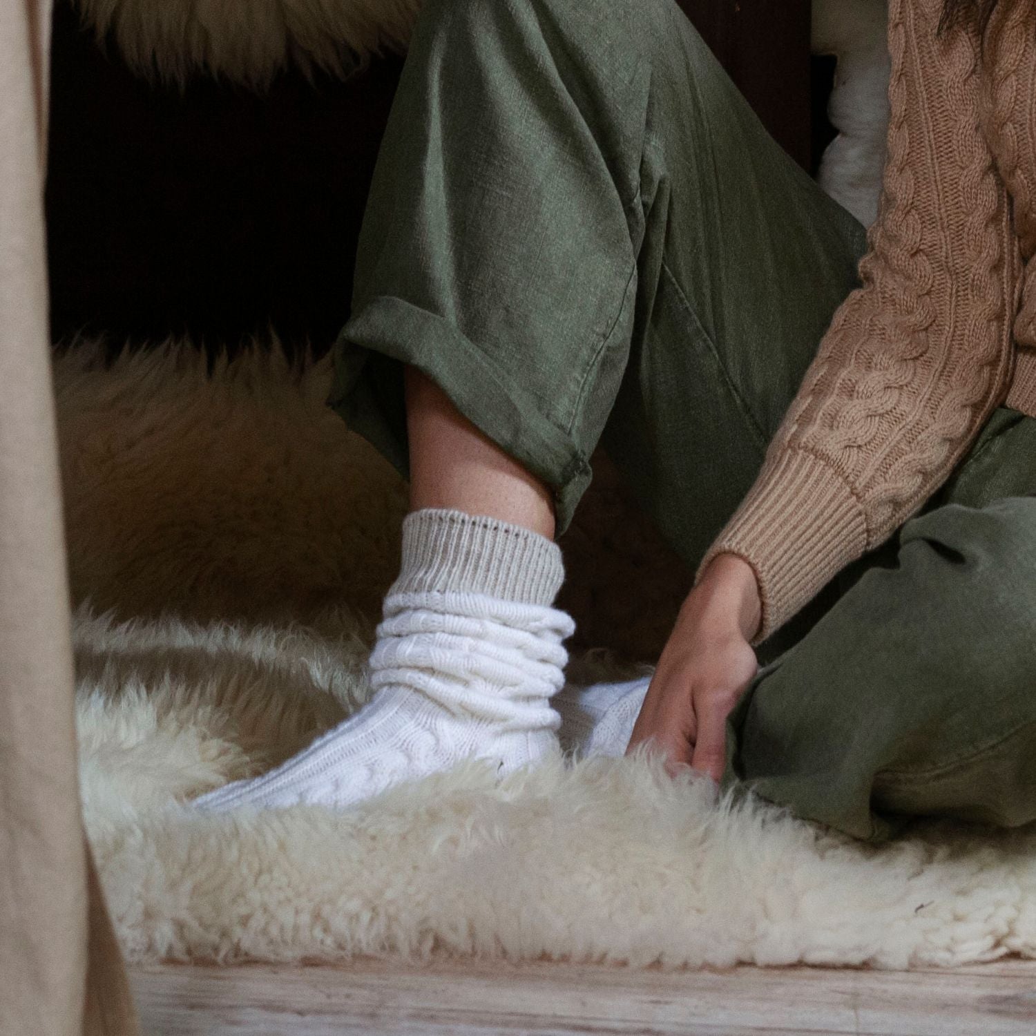 Handmade Women's Cable Knit Pure Cashmere Socks - Soft Winter Warm Socks for Home, Office & Travel Comfort